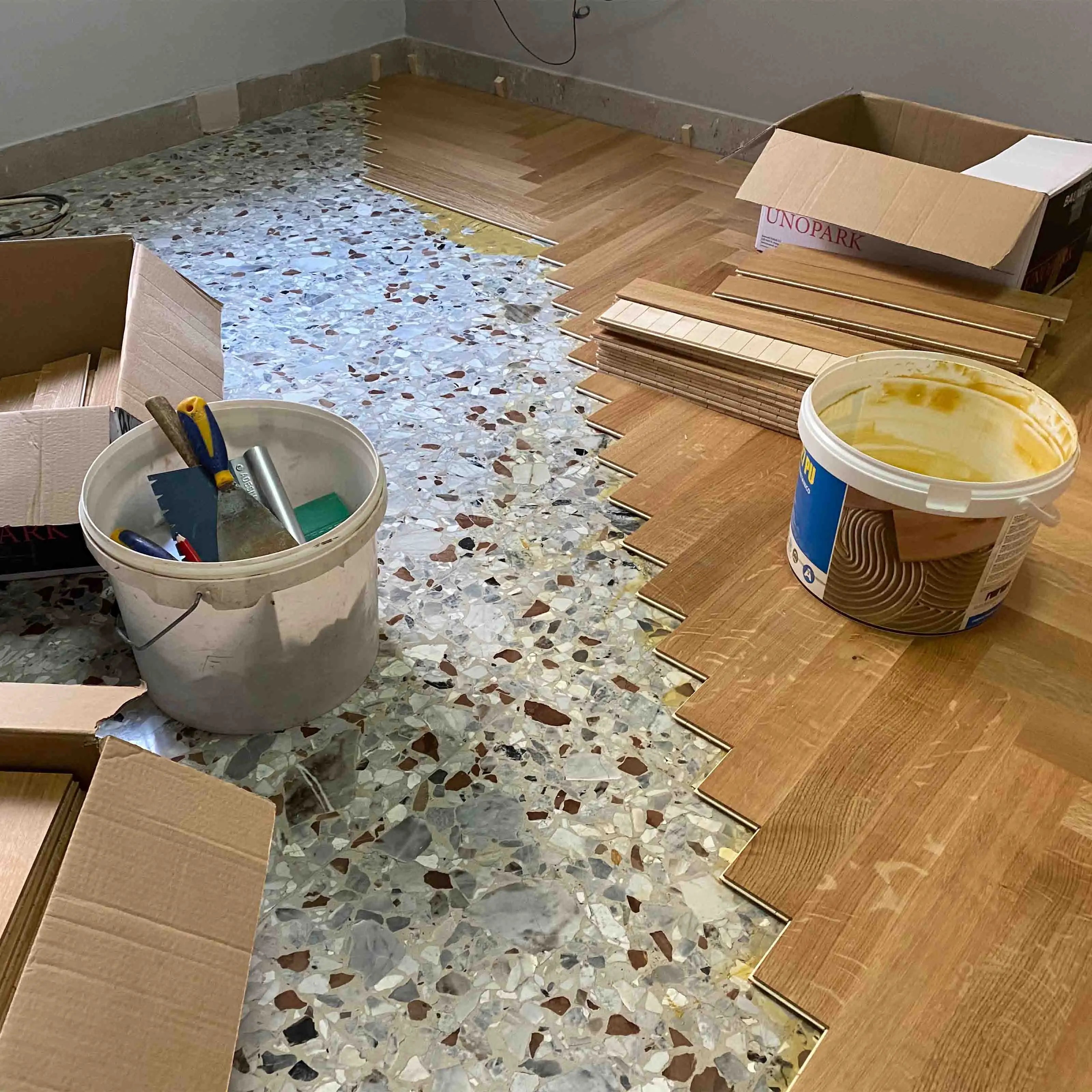 Abbiamo trasformato un Granigliato anni 70 in un'opera d'arte!