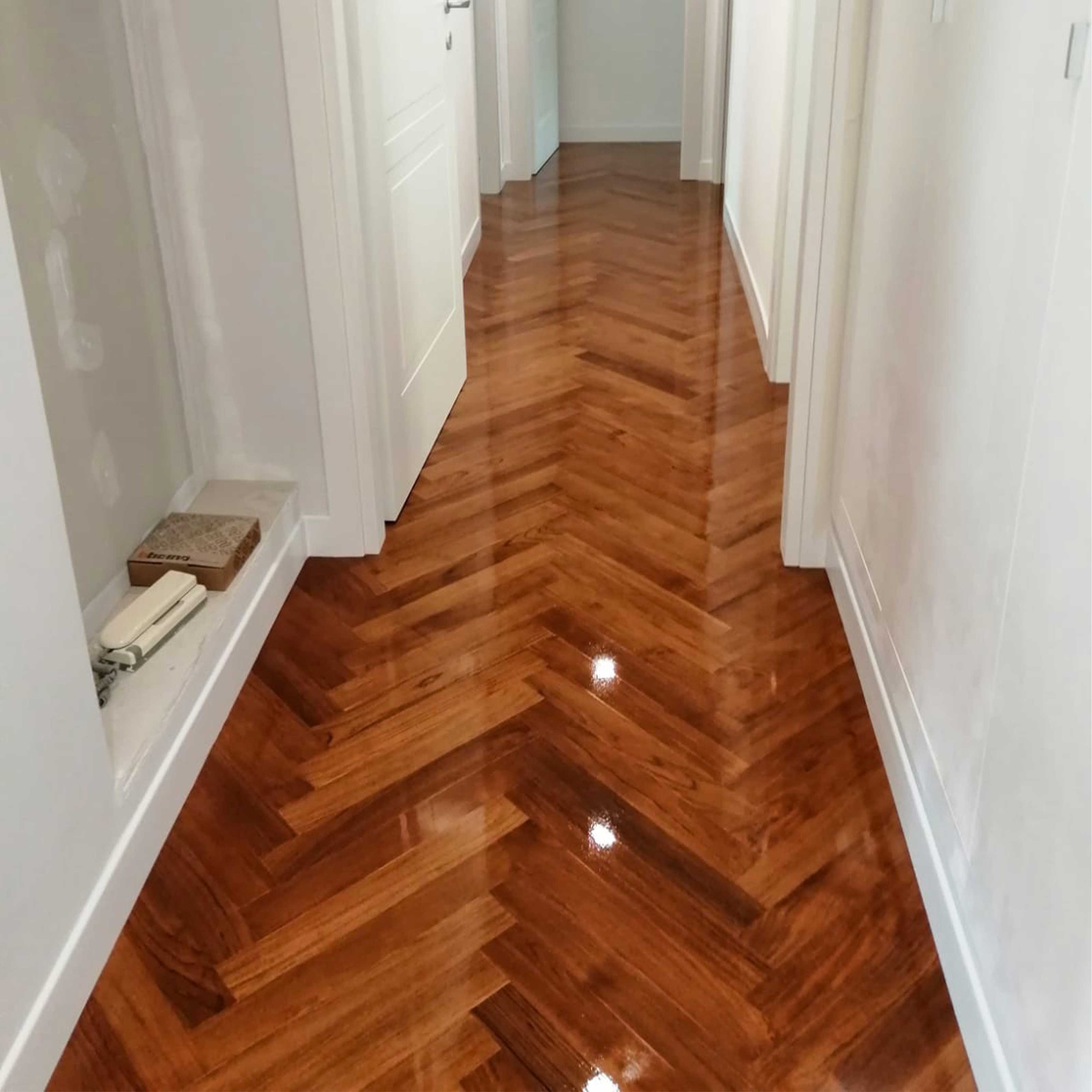 TEAK SPINA posato, lavato e pronto per essere vissuto!