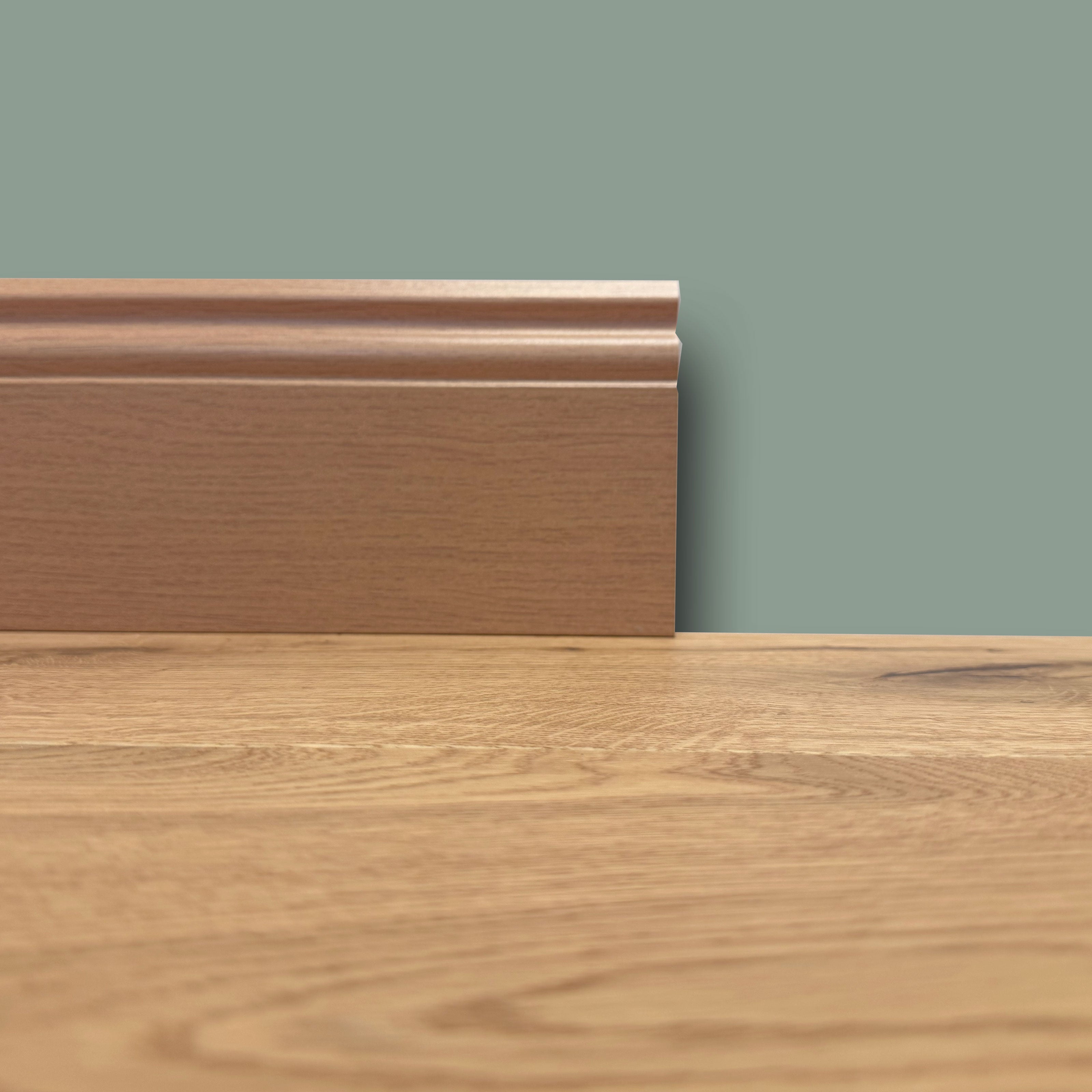 100ml di BATTISCOPA ZOCCOLINO DUCALE in FIBRA DI LEGNO COMPATTA 120X15 ROVERE MIELATO - Eternal Parquet