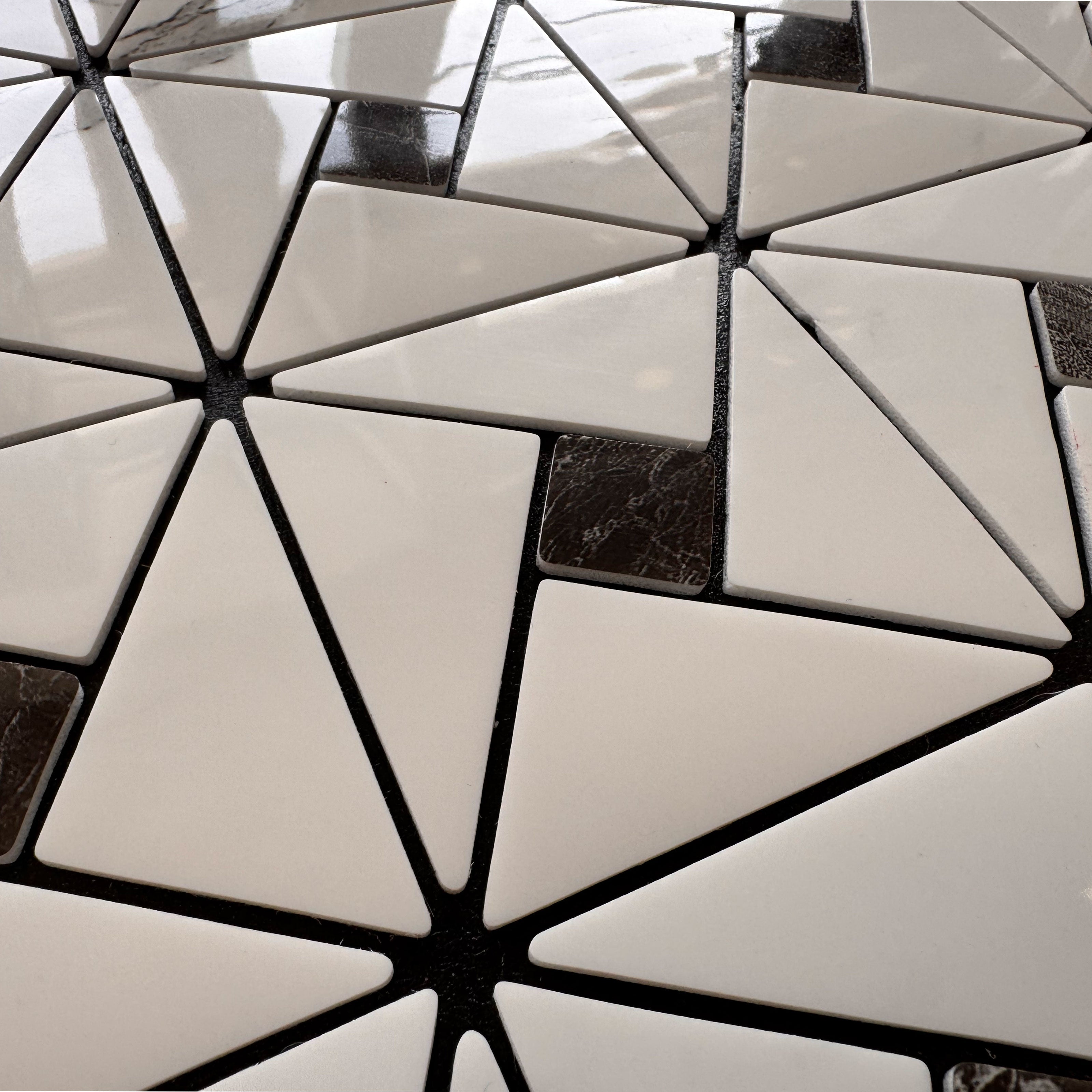 Piastrelle 3D Autoadesive in PET acustiche e isolanti 30x30cm (4mm spessore) TRAPEZI CARRARA - Eternal Parquet