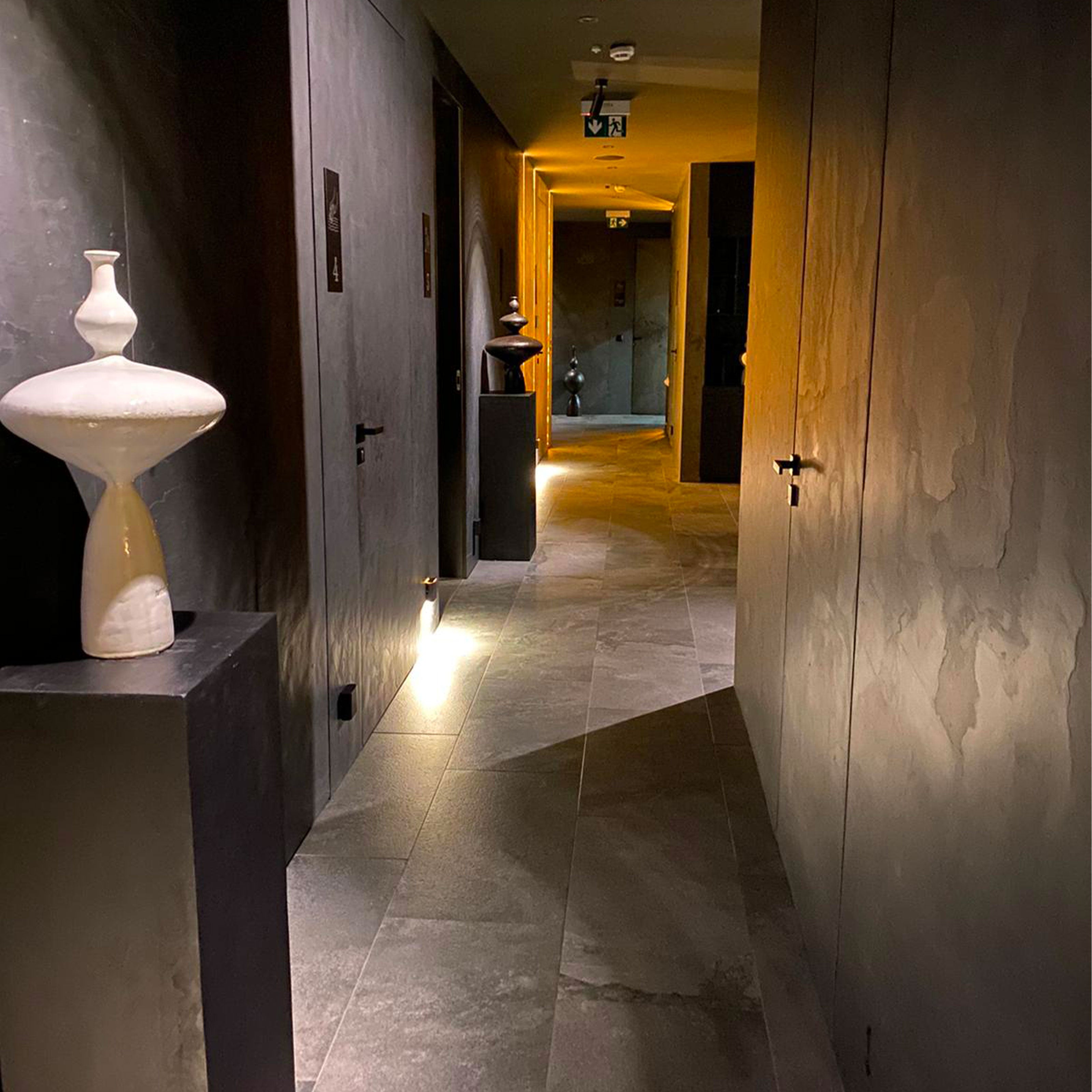 pannello rivoluzionario di Rivestimento interno-esterno in VERA PIETRA flessibile 61x122x0,3cm ARDESIA AMARO - Eternal Parquet