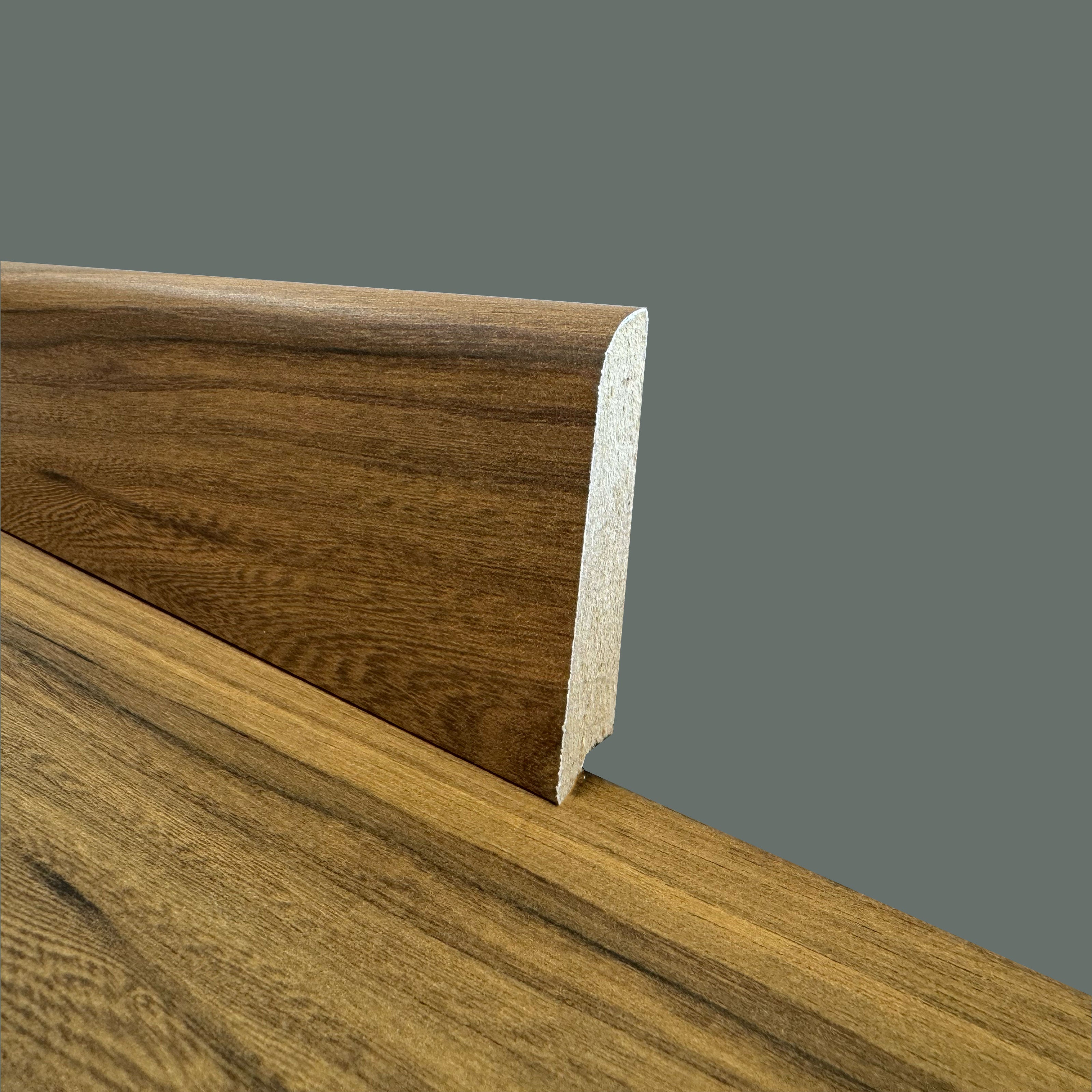 €2,99ml - BATTISCOPA in FIBRA DI LEGNO coordinato GAMMA LAMINATI 70x15 inclinato vari decori - Eternal Parquet