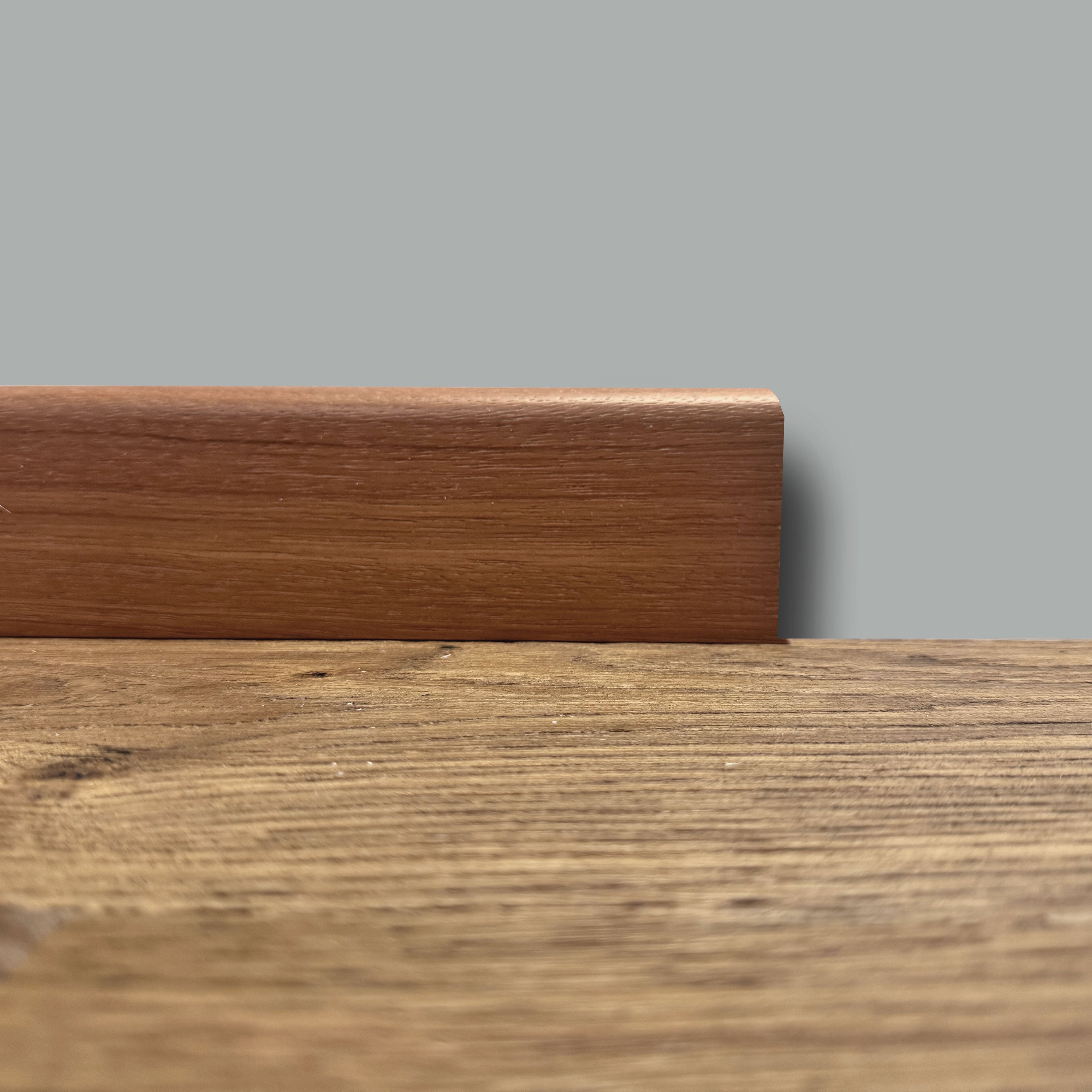 €1,49ml ** FUORI TUTTO ** Lotti da 94ml di Battiscopa in legno multistrato impiall. DOUSSIE 80x13 - Eternal Parquet