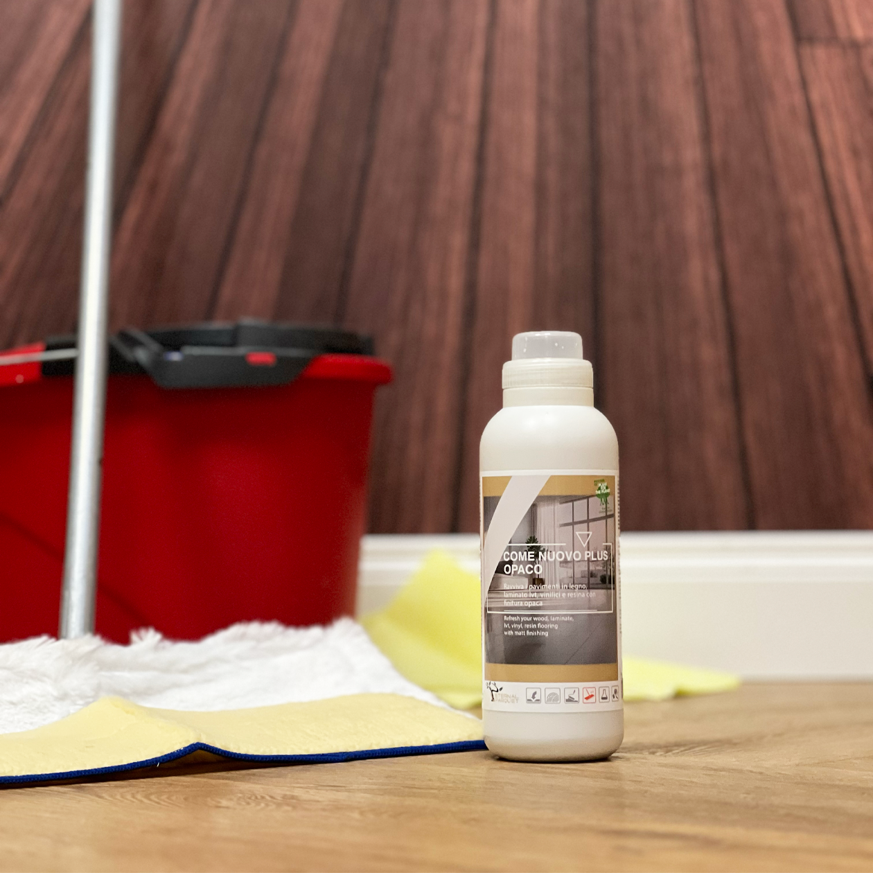 il #n1 - COME NUOVO lucido o opaco - rigenerante NATURALE per PARQUET, spc, laminati, resine e gress "ELIMINA GRAFFI e crea un film protettivo" Di Eternal Parquet - Eternal Parquet