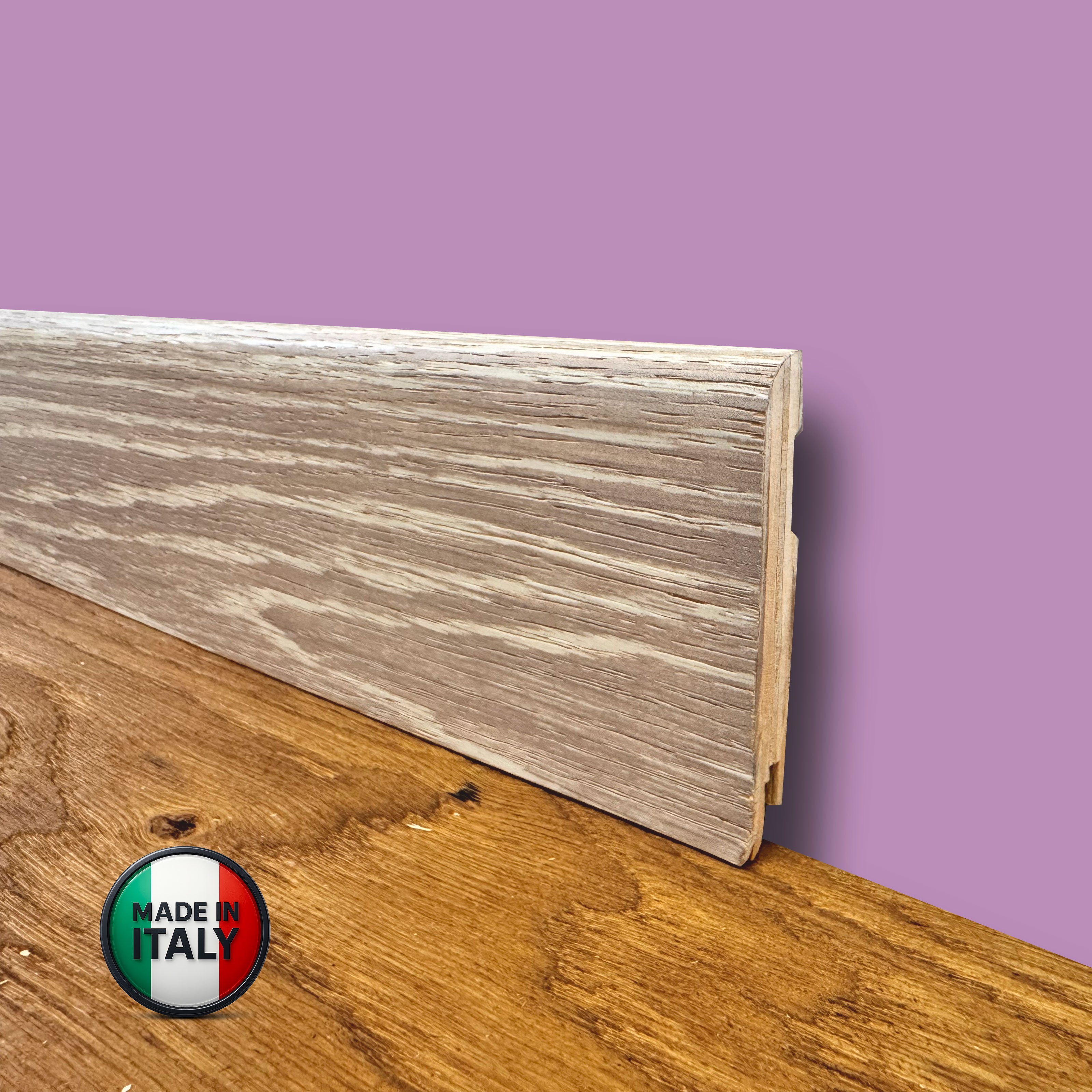 €1,49ml ** FUORI TUTTO ** Lotti da 100ml di Battiscopa in legno multistrato impiall. ROVERE DECAPATO SBIANCATO 70x10mm - Eternal Parquet