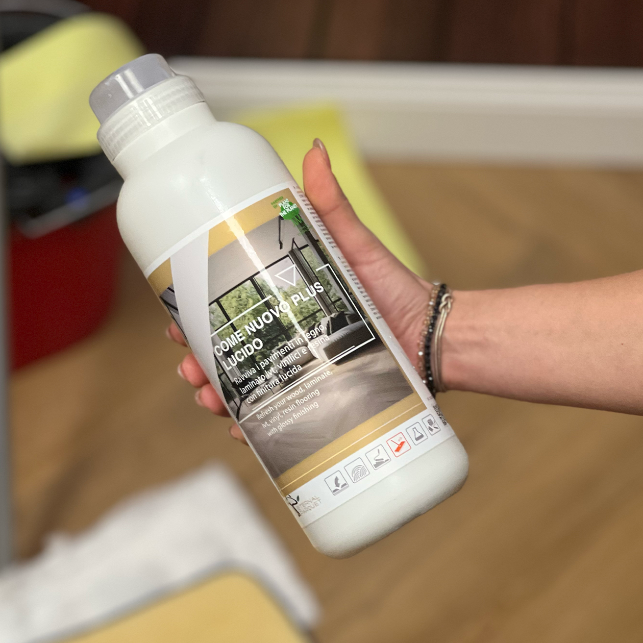 il #n1 - COME NUOVO lucido o opaco - rigenerante NATURALE per PARQUET, spc, laminati, resine e gress "ELIMINA GRAFFI e crea un film protettivo" Di Eternal Parquet - Eternal Parquet