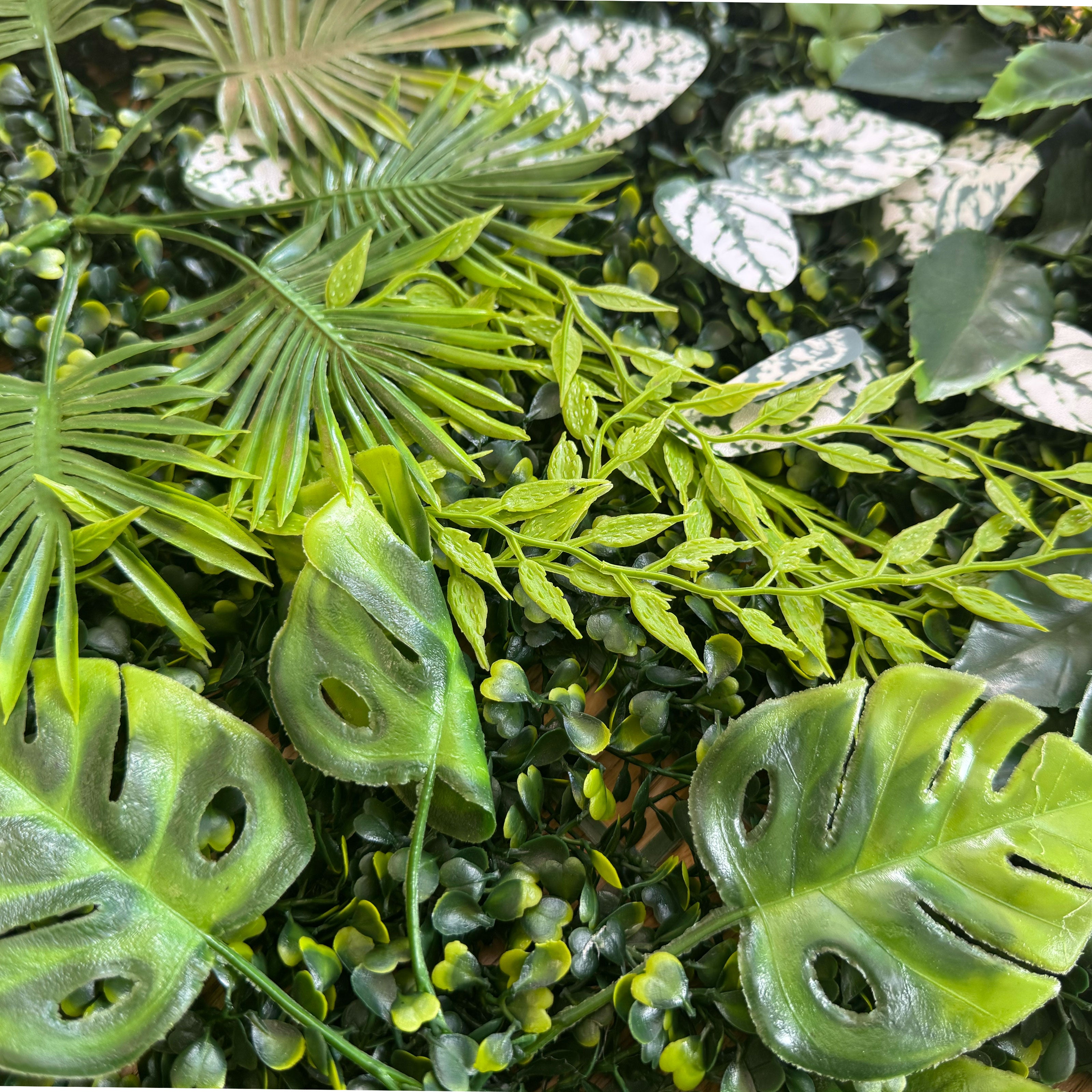 Pannelli Verde Verticale 50×50 cm Ultra-realistici e folti, per interno/esterno GIARDINO MULTIFLORA - Eternal Parquet - Eternal Parquet