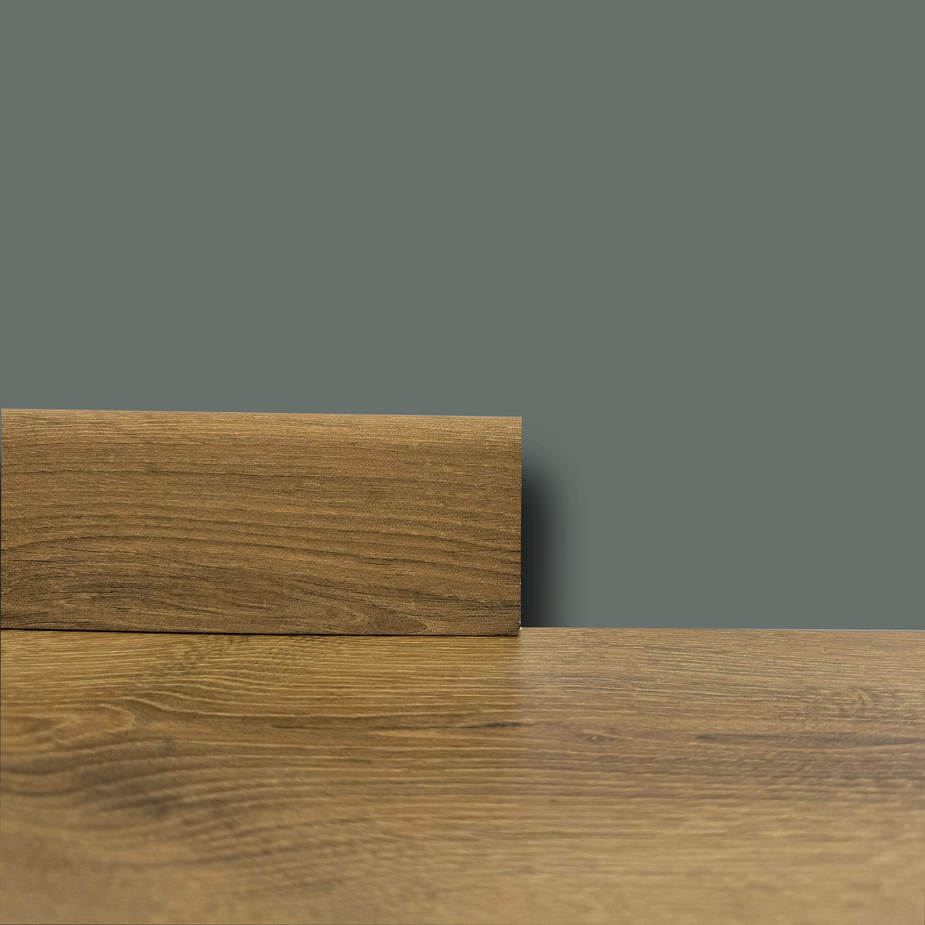 €2,99ml - BATTISCOPA in FIBRA DI LEGNO coordinato GAMMA LAMINATI 70x15 inclinato vari decori - Eternal Parquet