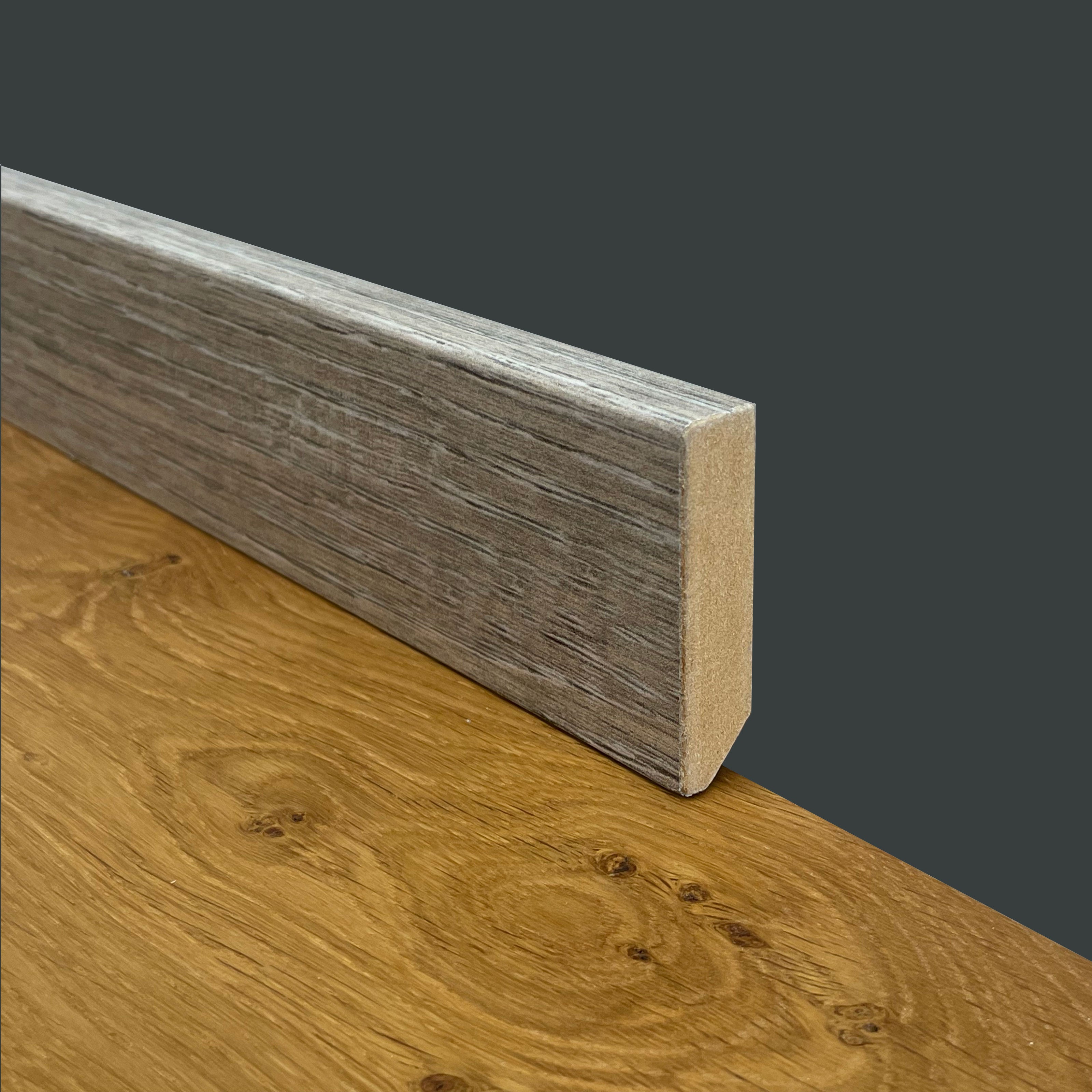 €1,29ml * MEGA STOCK AL METRO * BATTISCOPA Taglio Quadro in Fibra di legno 60x15 GRIGIO INDUSTRIAL - Eternal Parquet