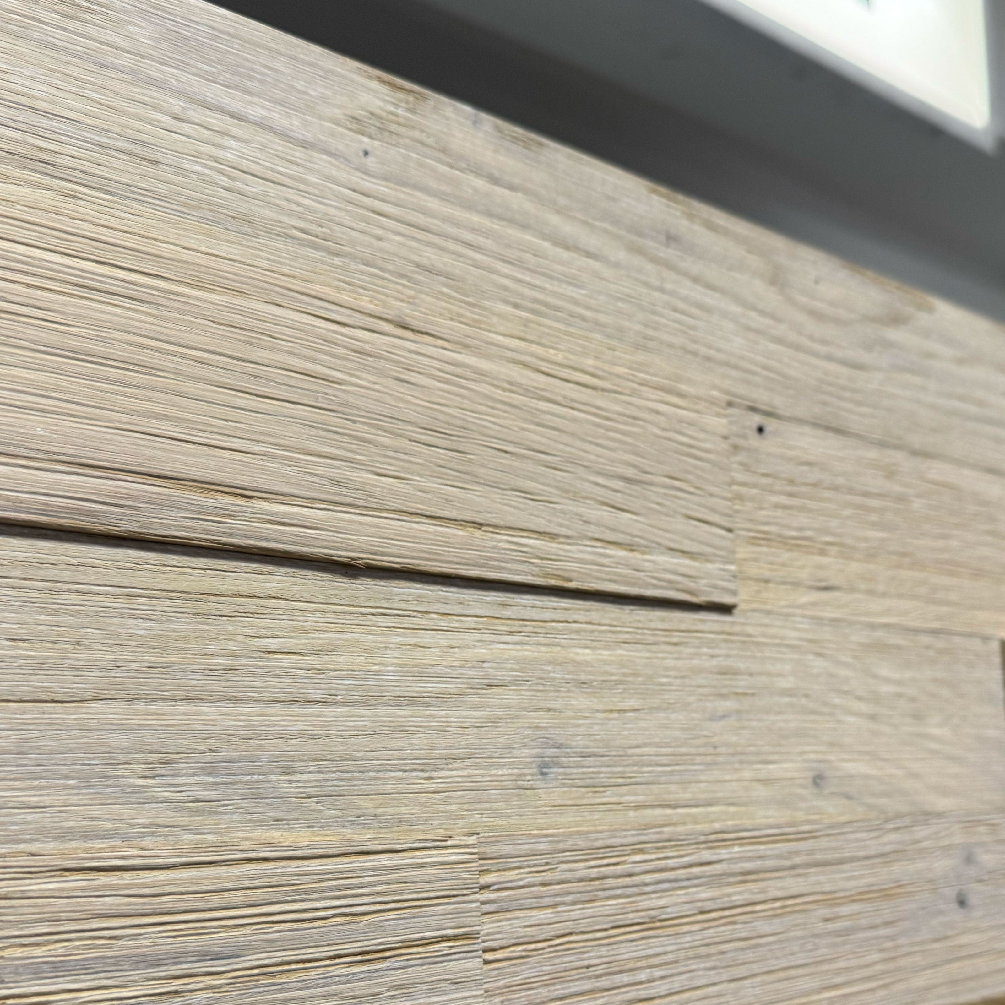 €29,90mq *MEGA STOCK* pacco da 1,86mq di Rivestimento autoadesivo Rovere massello HARO WALL NEVADA white (olio effetto grezzo) (3,7-4,7-7,3)X62X496mm Eternal Parquet