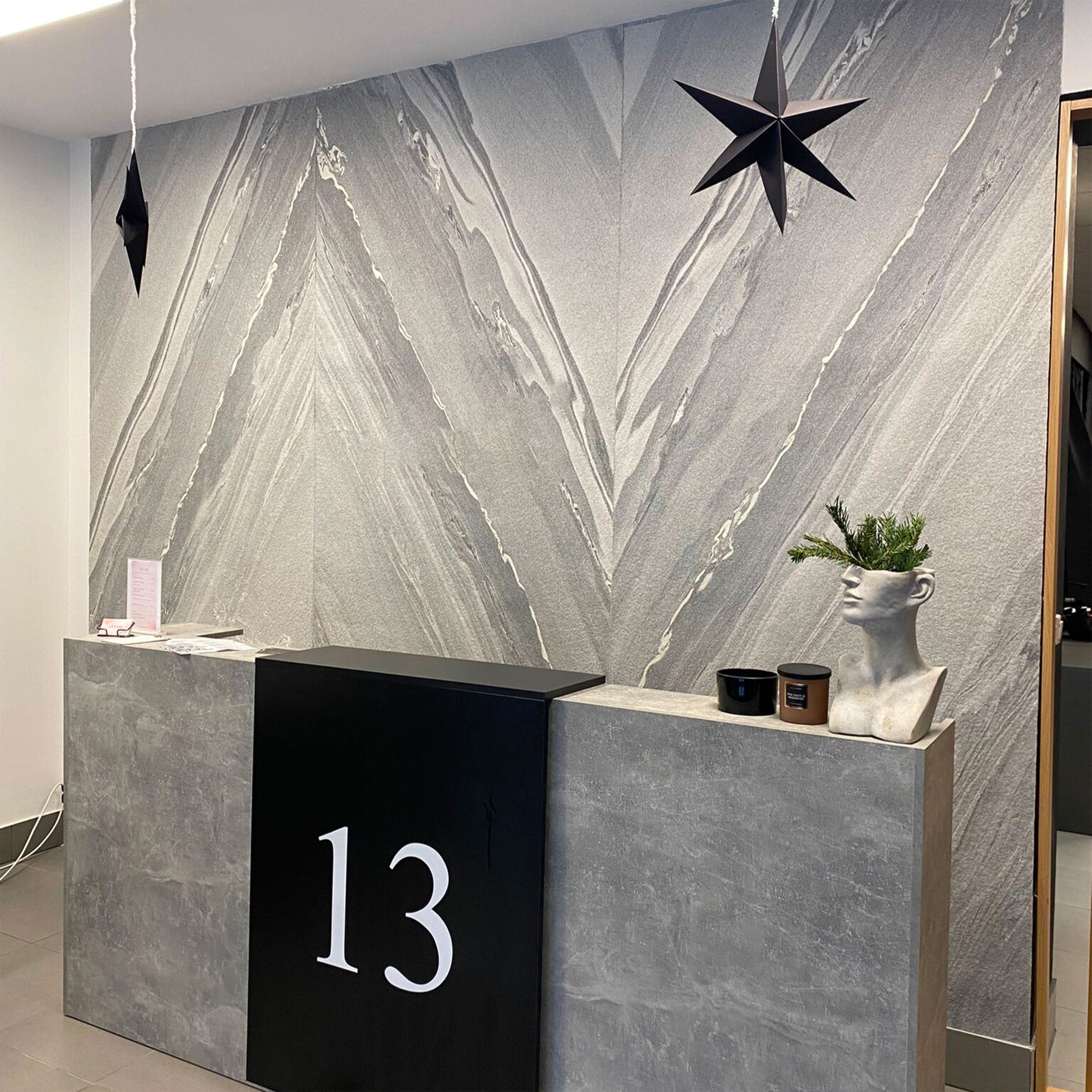 pannello rivoluzionario di Rivestimento interno-esterno in VERA PIETRA flessibile 61x122x0,3cm MALAGA - Eternal Parquet