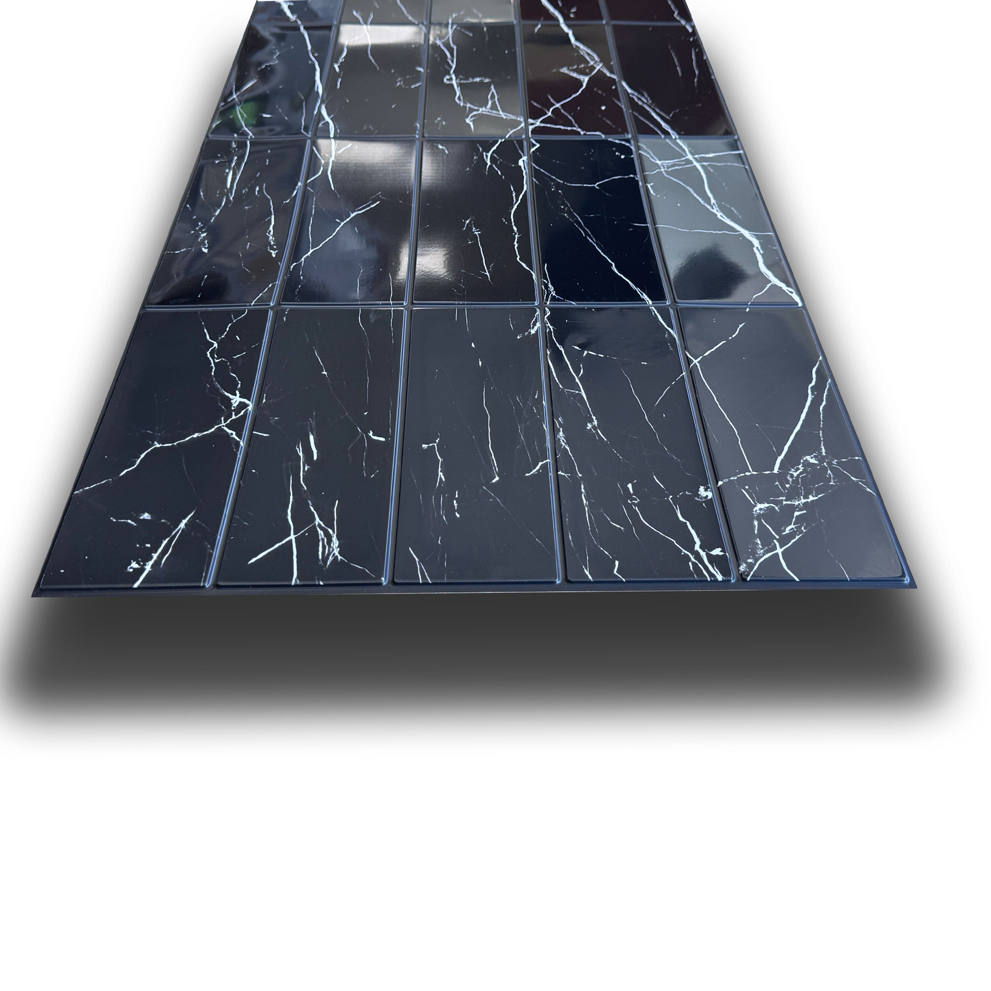 Pannelli 3D Rivestimento a parete in PVC effetto MARMO MARQUINIA 95x48cm Realistici, isolanti, idrorepellenti. - Eternal Parquet