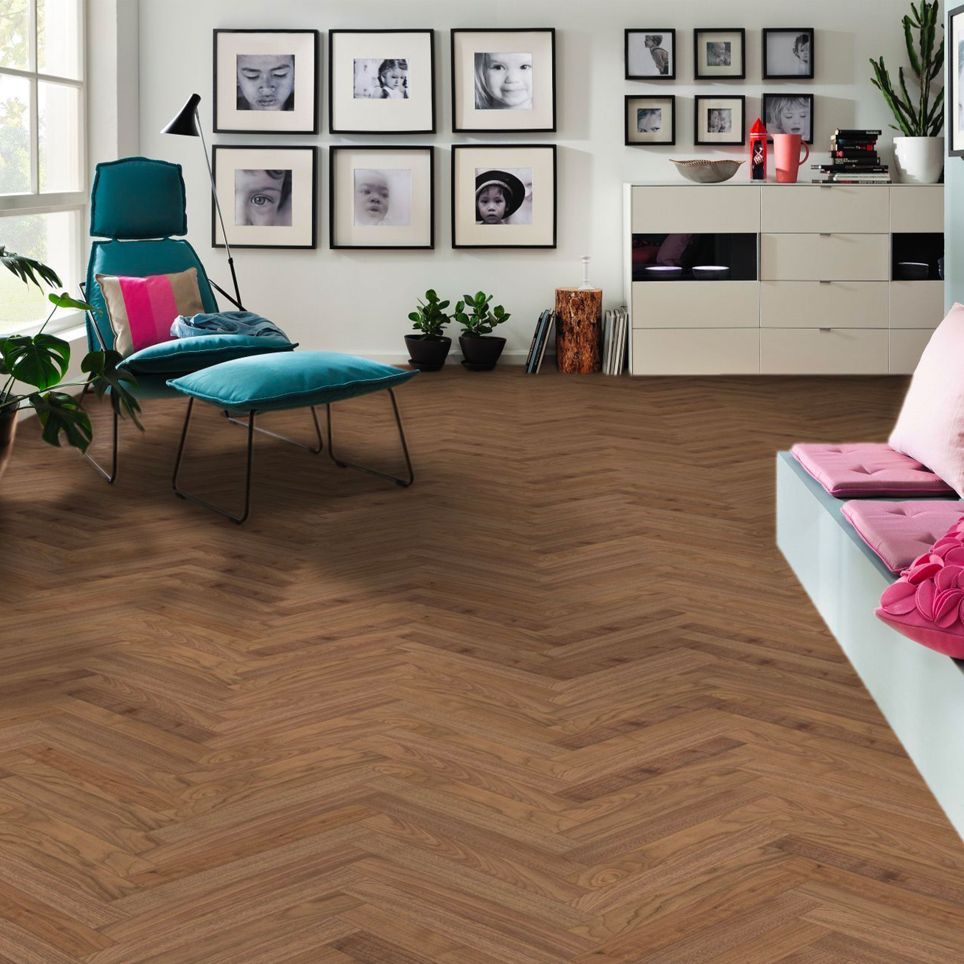 €49,90mq ***STOCK*** Bancale 60 mq di Prefinito HARO, rovere Allegro 10x70x490 Noce Americano vernice spina - Eternal Parquet