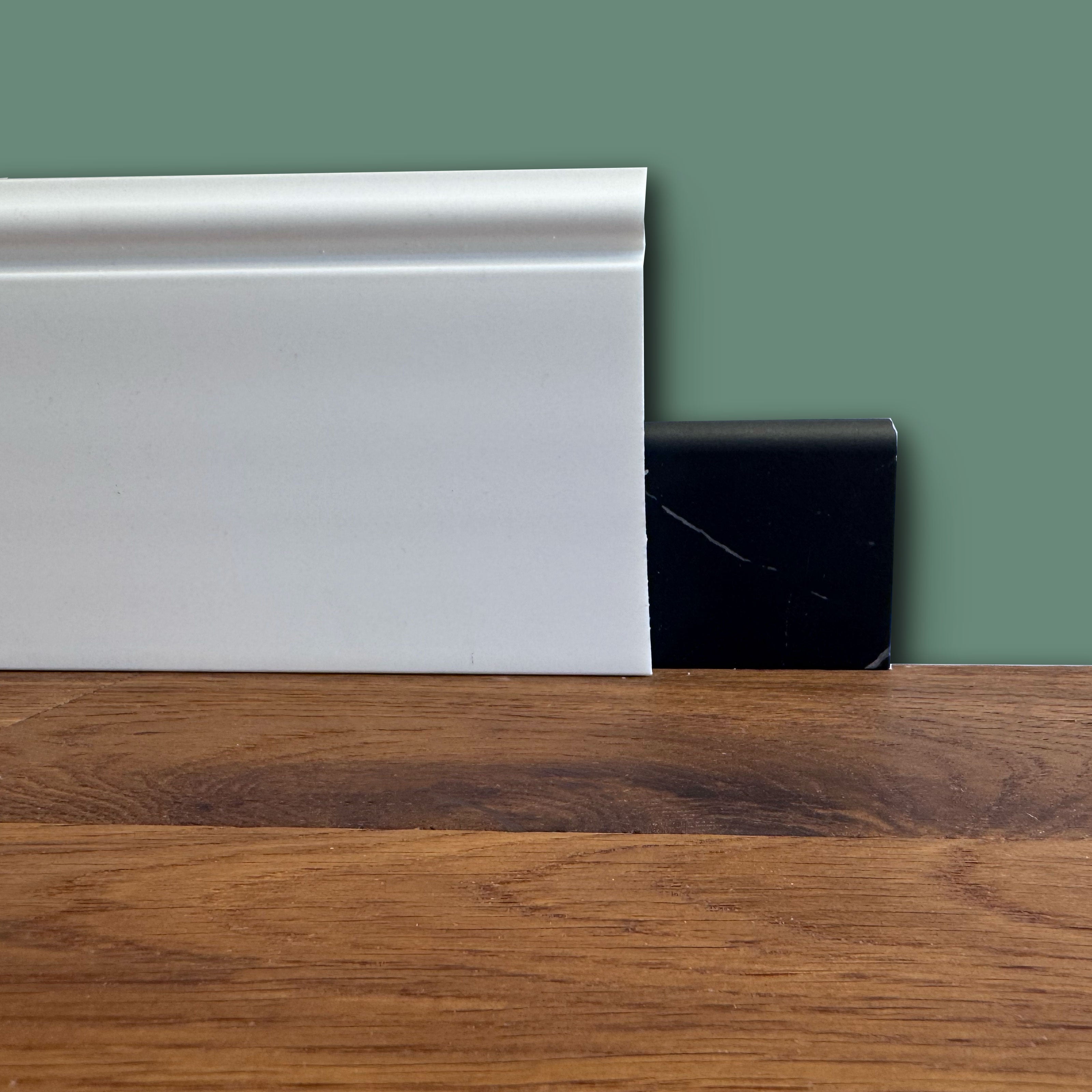 bancale da 100ml di Battiscopa COPRIMARMO DUCALE in POLIMERI linea BASICBOARD 138x22mm - BIANCO - Eternal Parquet