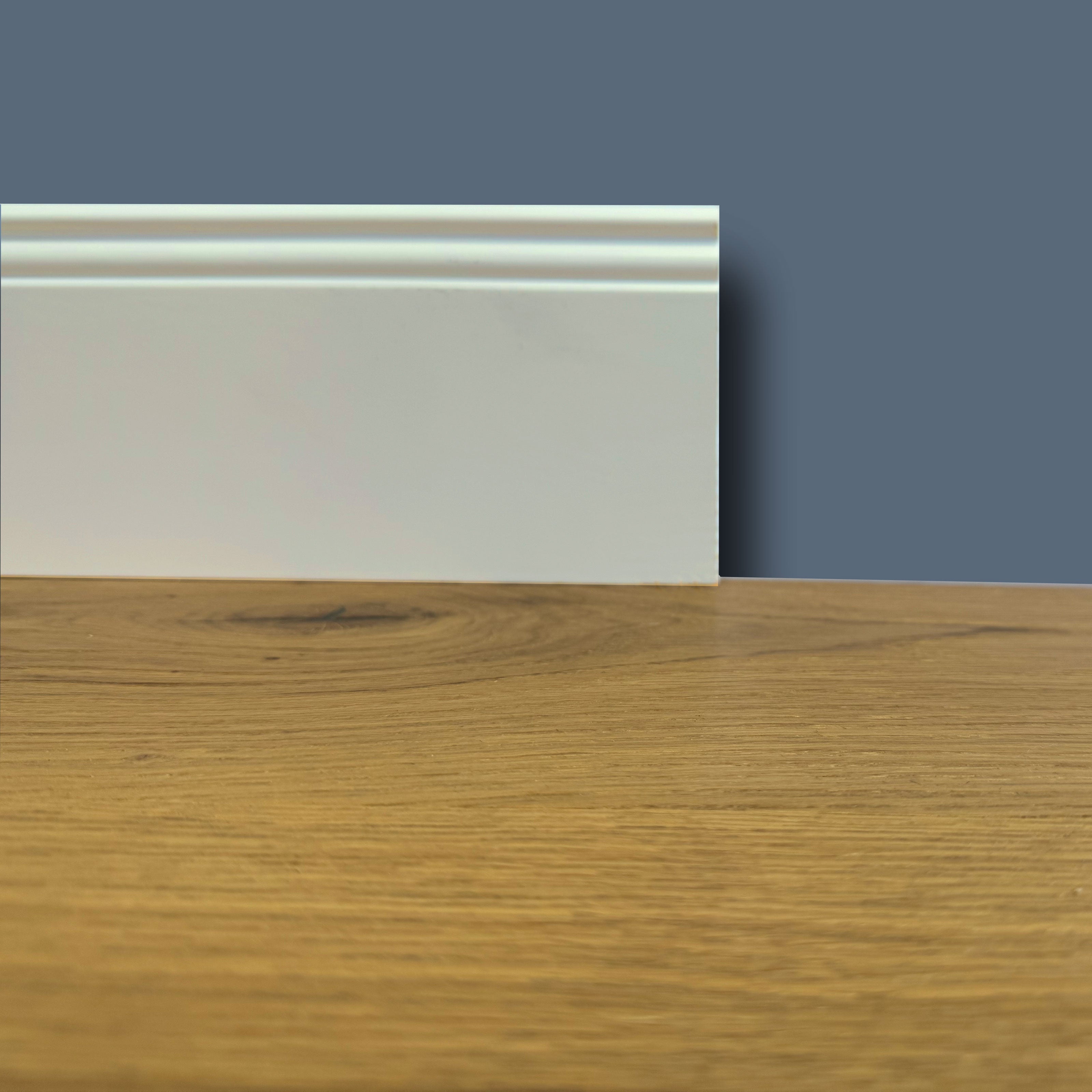 100ml di Battiscopa PREMIUM in legno MASSELLO mod.DUCALE 120x15 laccato bianco RAL 9010 (Avorio) - Eternal Parquet