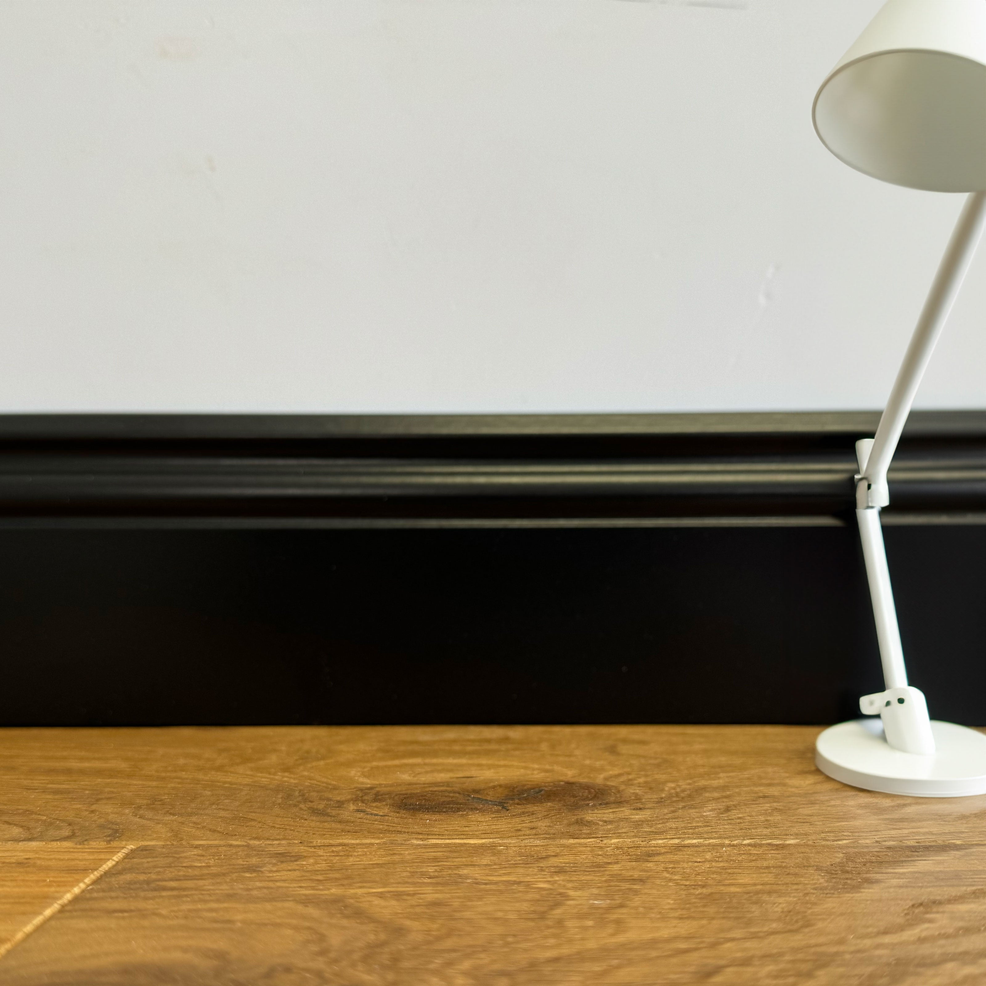 Il nostro battiscopa più elegante - DUCALE TOTAL BLACK 100x15 in fibra di legno NERO (prezzo al metro) - Eternal Parquet