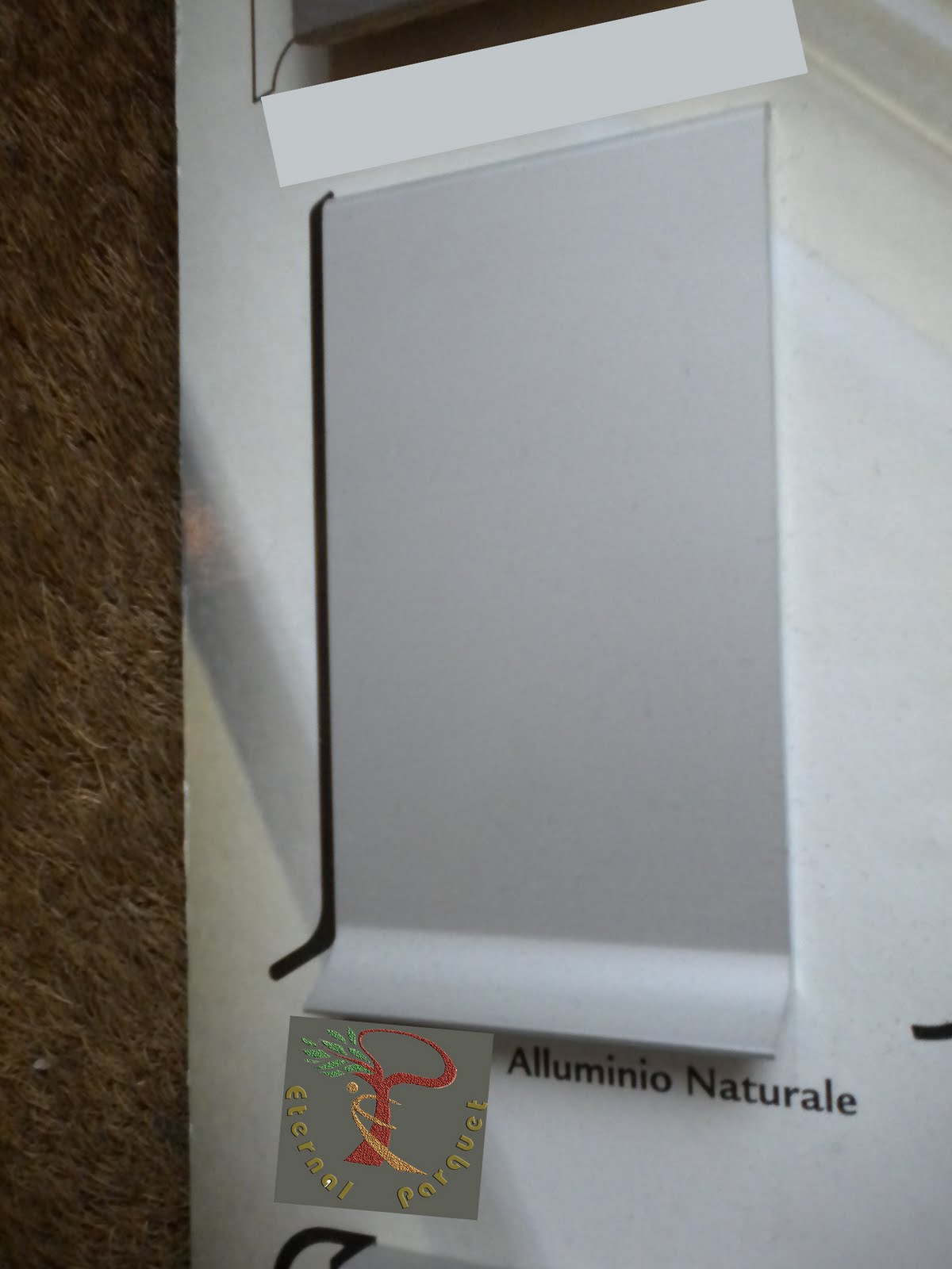 Battiscopa Alluminio finitura argento 60X11 all inclusive - Eternal Parquet