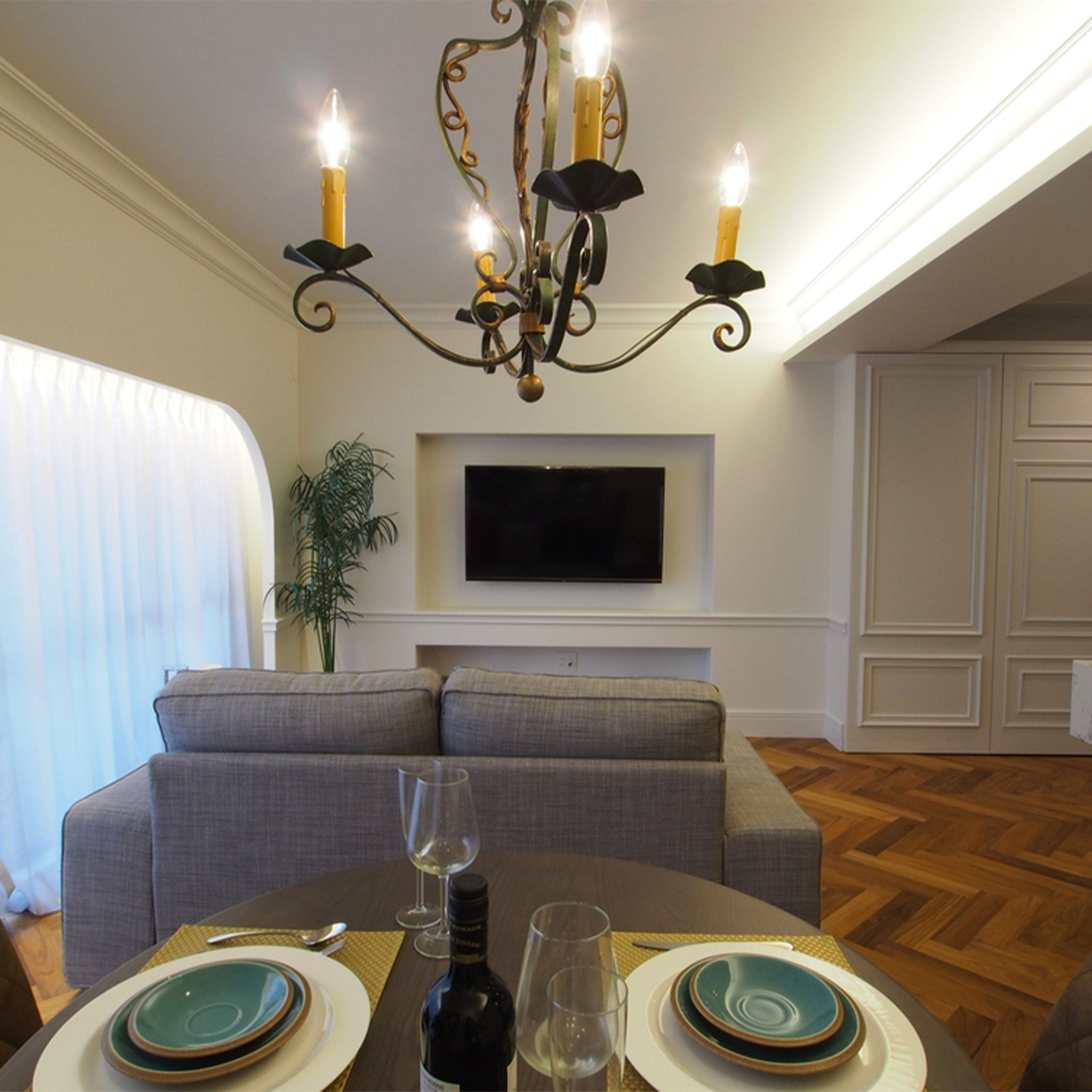 €64,90 Parquet prefinito in Teak Asia 10x70x490 (4mm nobile) semilucido non bisellato anche SPINA - Eternal Parquet