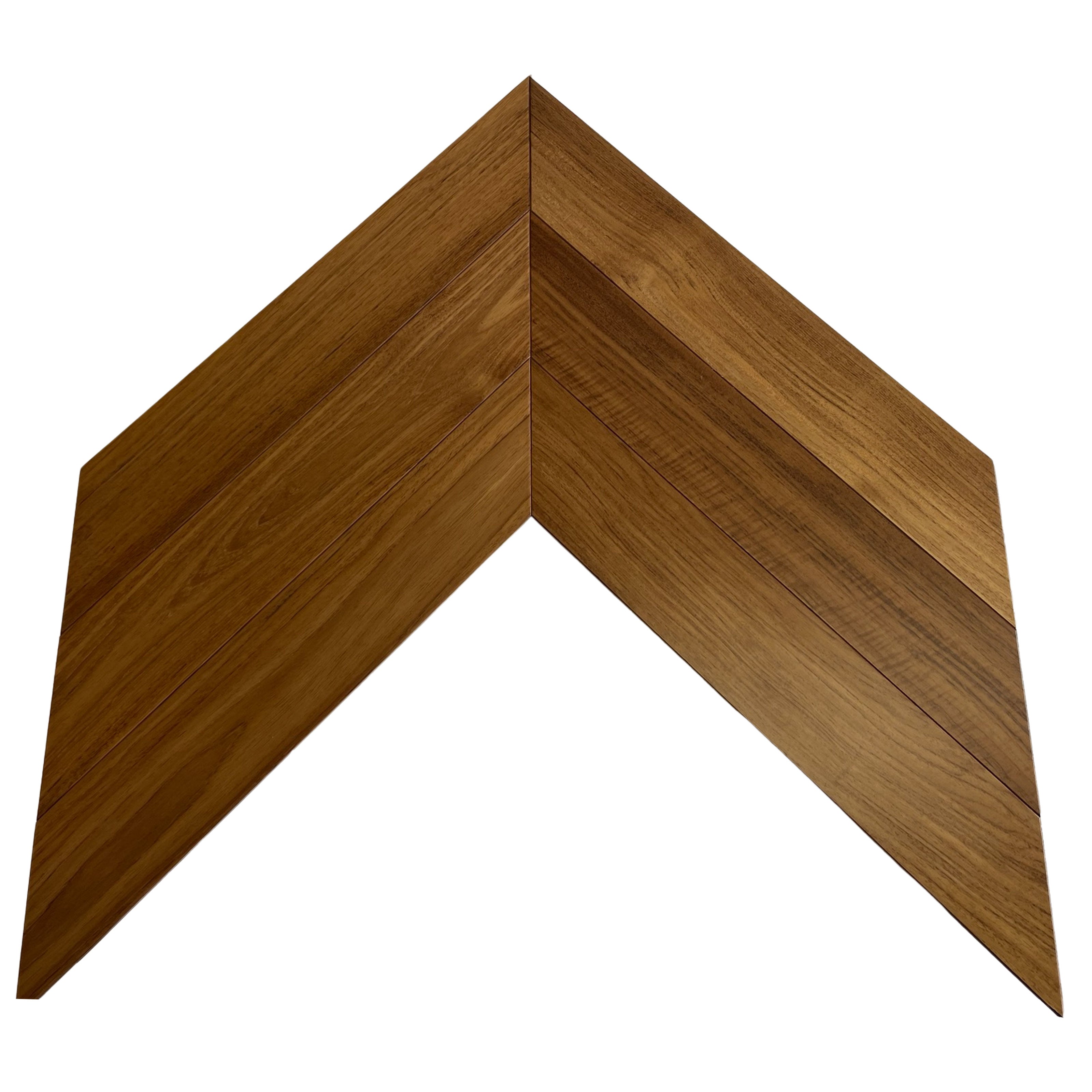 Parquet prefinito massiccio Teak Asia prima scelta Spina Francese (Chevron) vernice eco Satinata 10x90x510 - Eternal Parquet