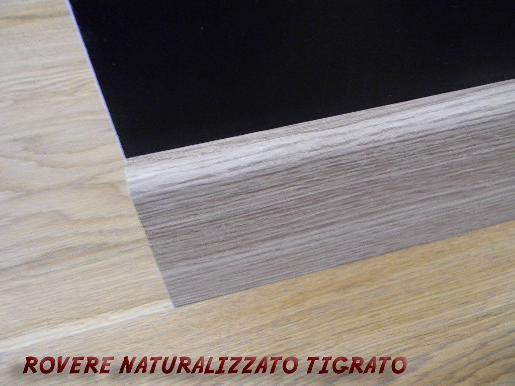 24 metri lineari di Battiscopa passacavo 1,5x8x240cm in MD Zoccolino Eternal Parquet