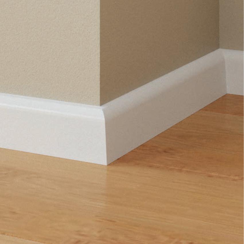 BATTISCOPA ZOCCOLINO in legno BASSO MASSICCIO/MASSELLO Inclinato 50X18 LACCATO - Eternal Parquet