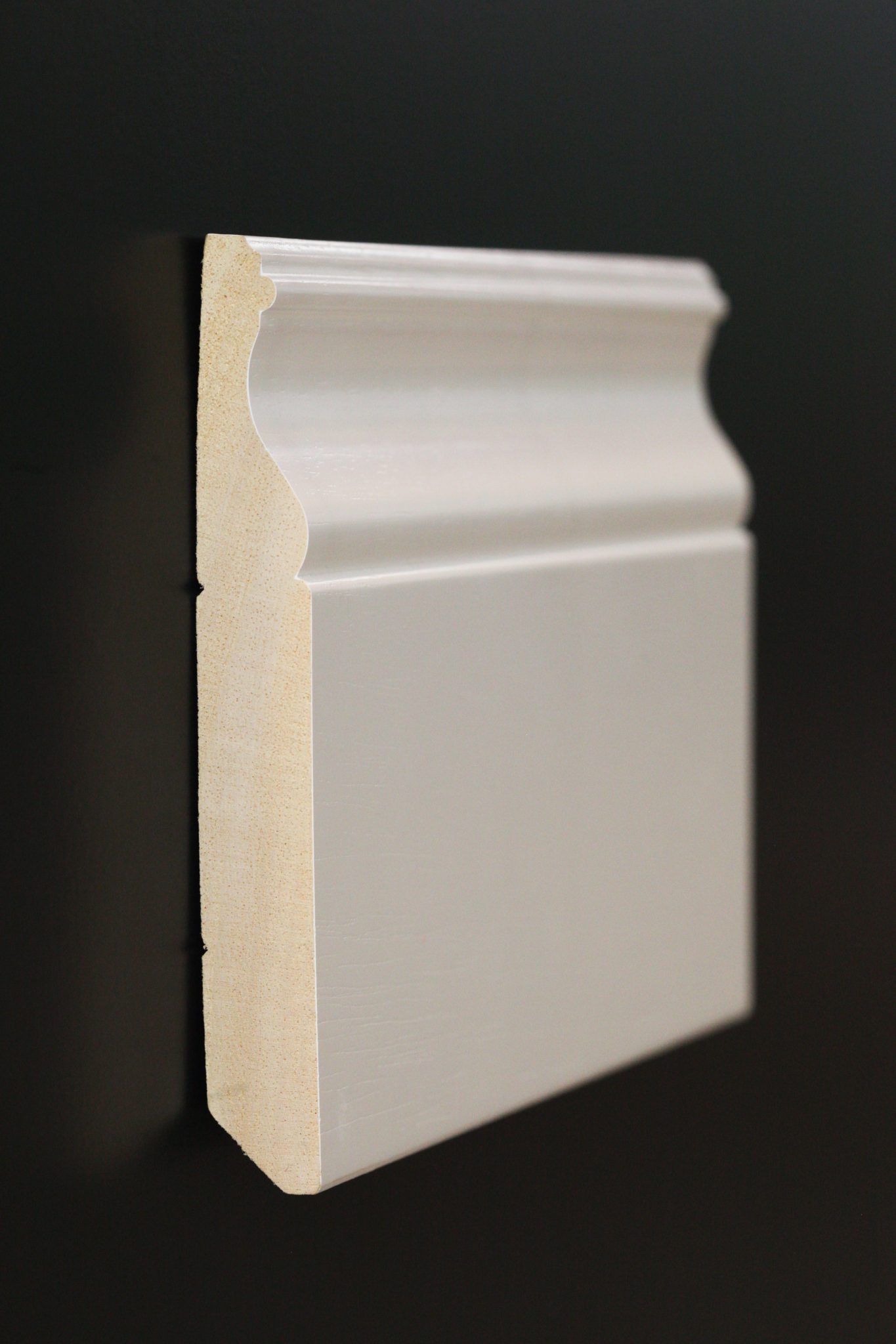 BATTISCOPA in legno MASSELLO ZOCCOLINO DUCALE 160X19 laccato bianco - Eternal Parquet