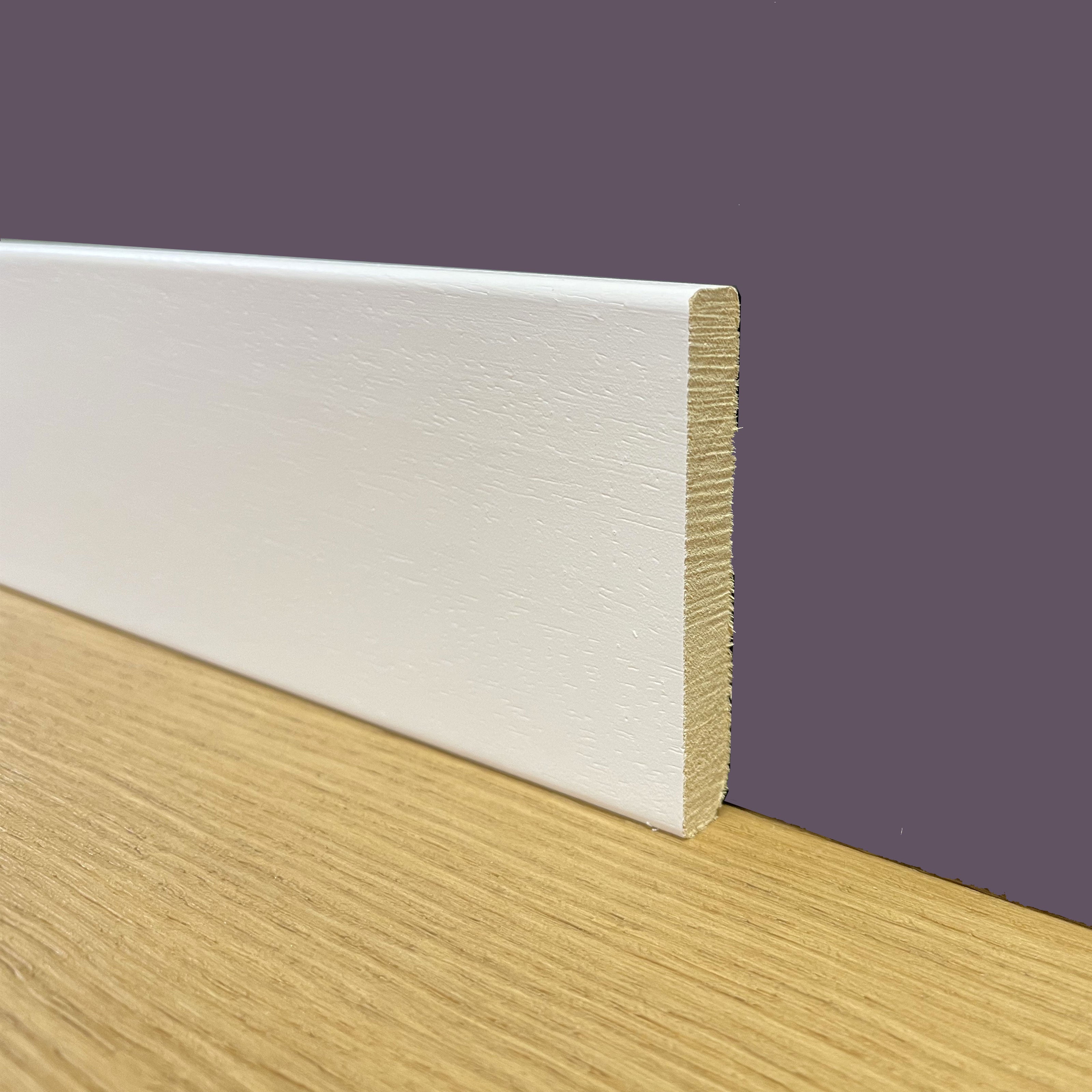 BATTISCOPA Zoccolatura Squadrato laccato bianco in legno MASSELLO 70X10 (prezzo al ML) - Eternal Parquet