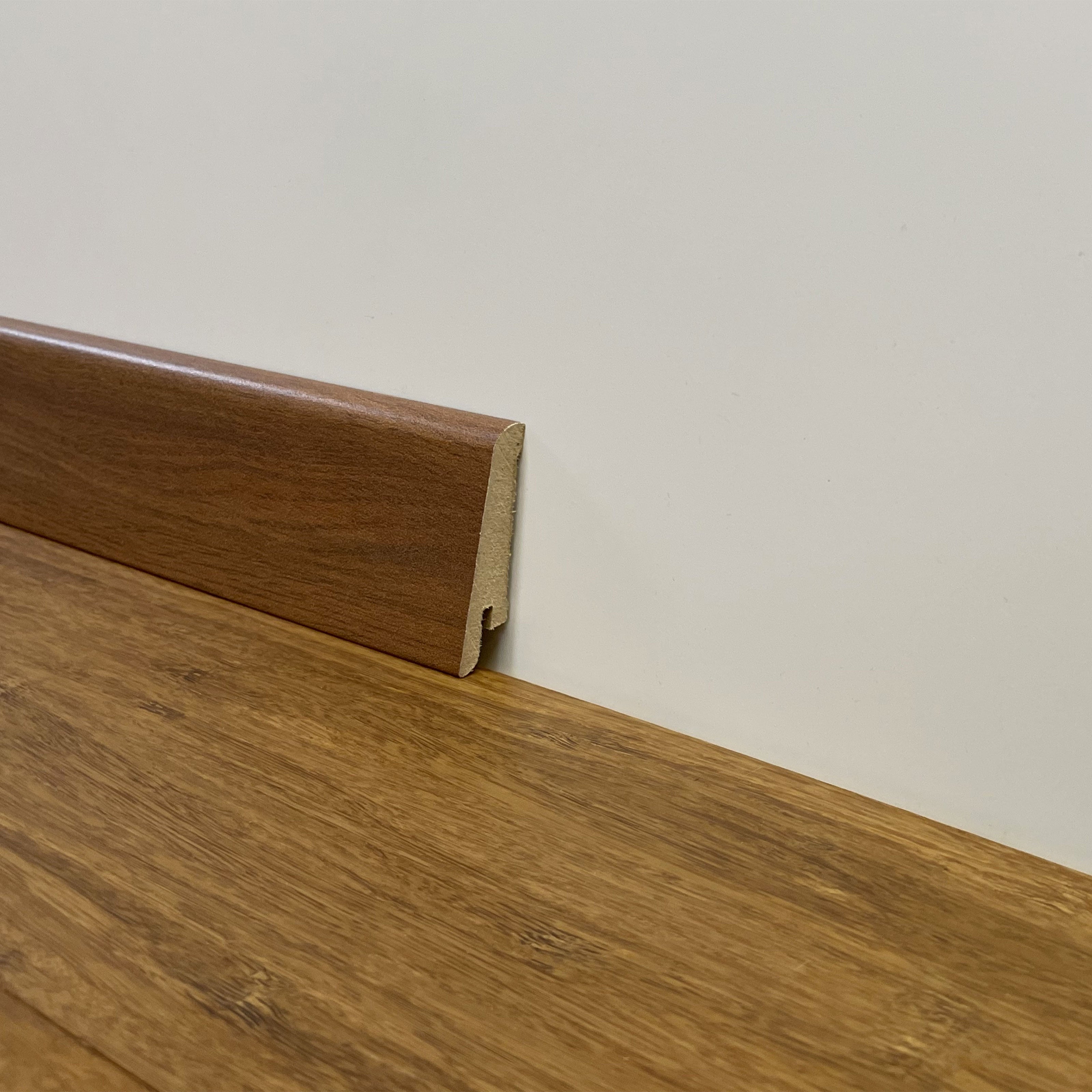 €1,69 - BATTISCOPA ZOCCOLINO in FIBRA DI LEGNO 60x15 Vari decori, Parquet, Laminati, SPC, LVT Eternal Parquet