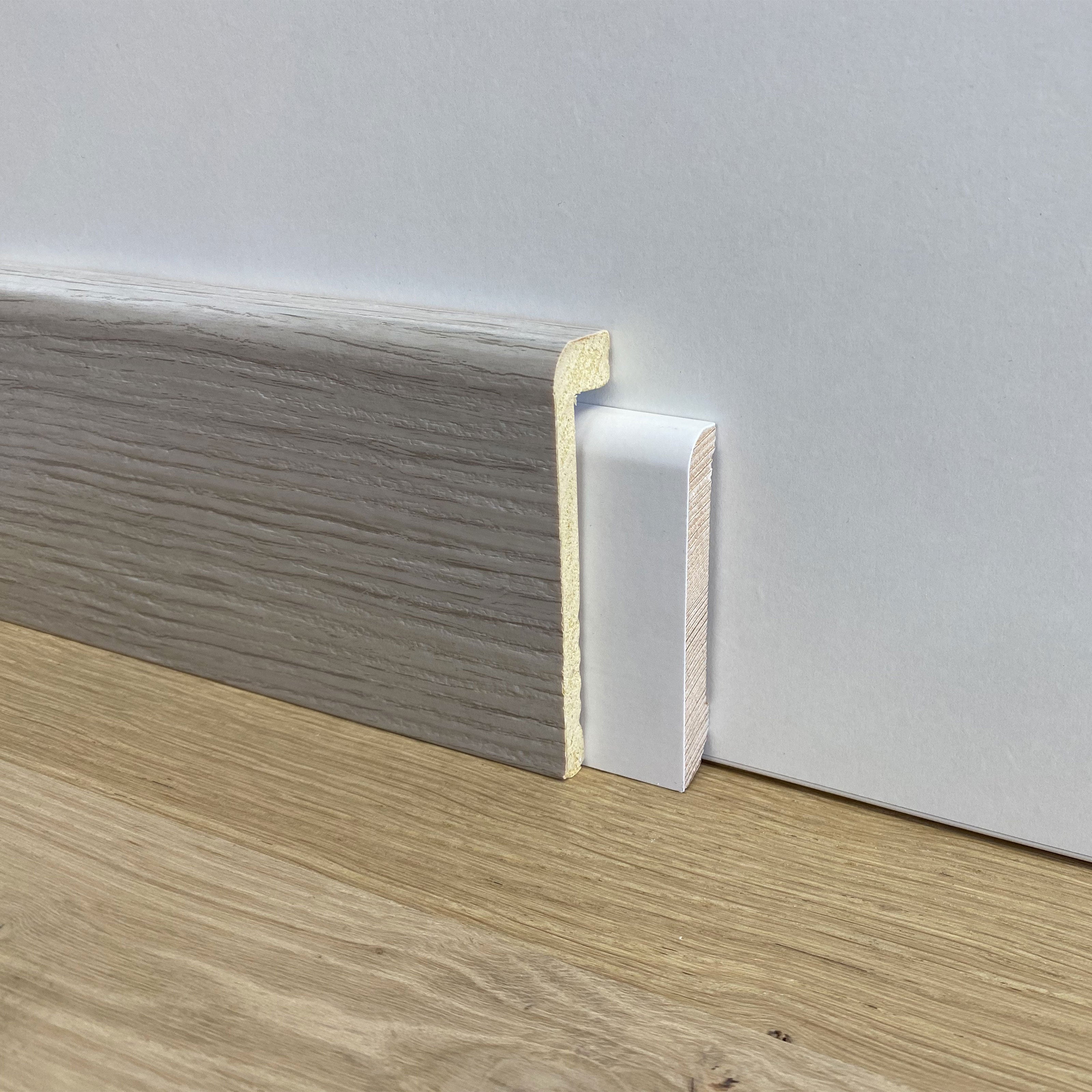 Battiscopa Coprimarmo copribattiscopa in Duropolimero Polistrutturato 100x25 effetto legno o bianco Eternal Parquet