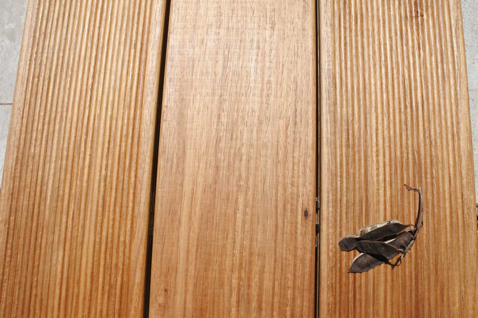 ****ALL INCLUSIVE**** Decking per Esterno in TEAK in listoni 19X130X1800/2200 compresi magatelli in merbau, clip in acciaio e viti a scomparsa - Eternal Parquet