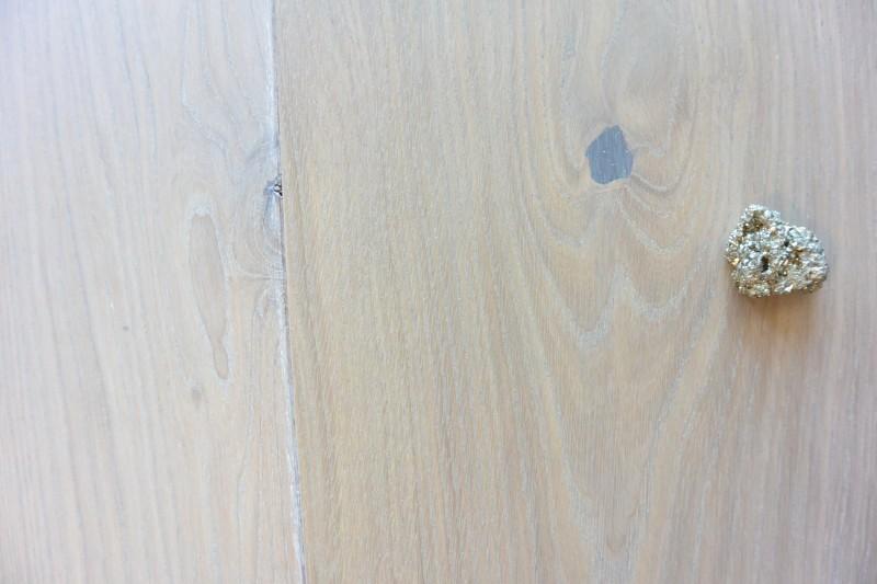 Maxilistone prefinito 139x14x2200 EKO SUBLIME PLANK mod.AUTUMN in rovere Grigio Tortora chiaro Spazzolato oliato eco nodato e bisellatura 2 lati - Eternal Parquet