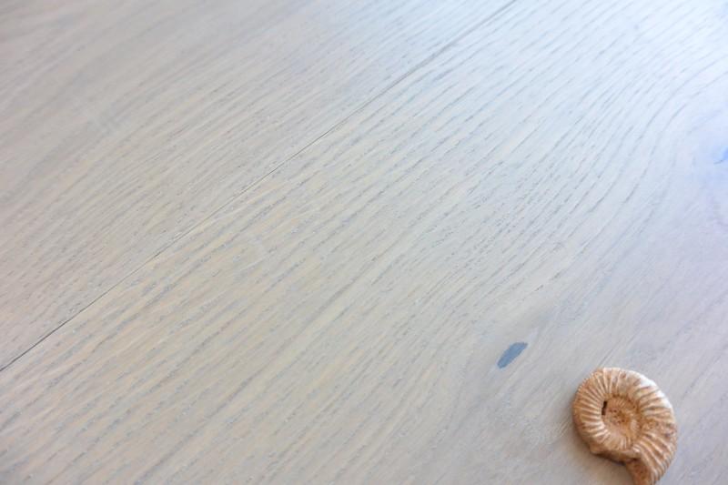 Maxilistone prefinito EKO SUBLIME PLANK mod.SPRING in rovere Grigio Fango Spazzolato oliato eco nodato e bisellatura 2 lati 181x14x2200 - Eternal Parquet