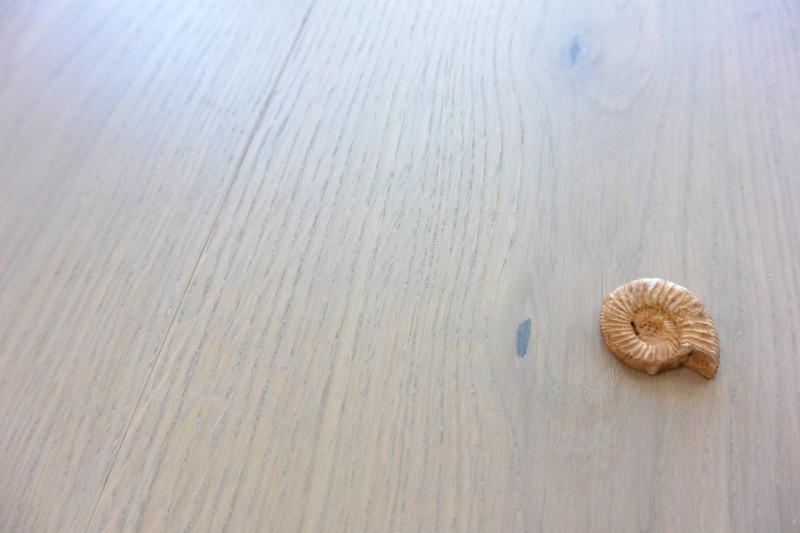 Maxilistone prefinito in rovere Grigio Fango EKO SUBLIME PLANK mod.SPRING 221x14x2200 Spazzolato oliato eco nodato e bisellatura 2 lati