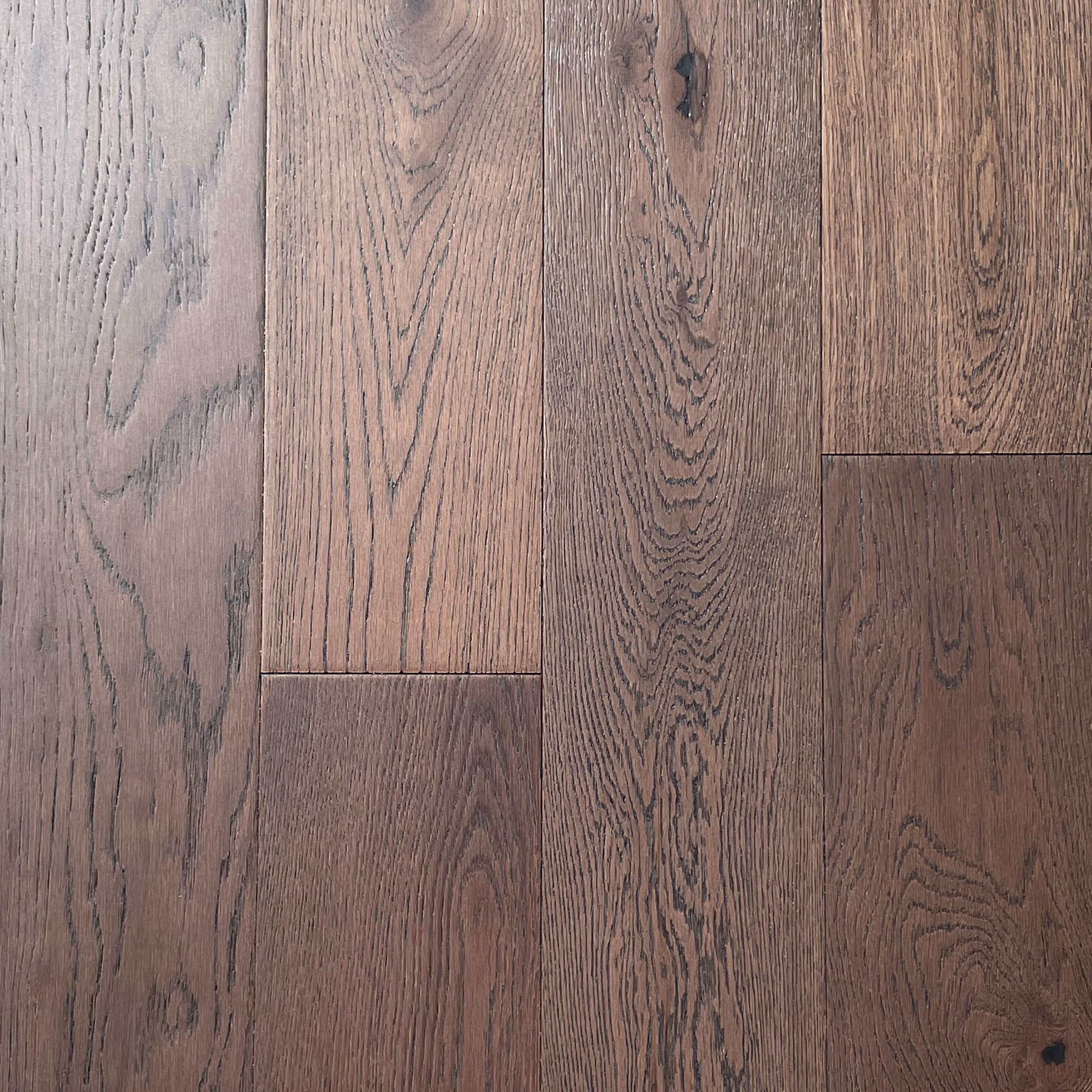 Pavimento in legno di rovere prefinito verniciato spazz. 10x125x900 linea PLANET mod. CAVES - Eternal Parquet