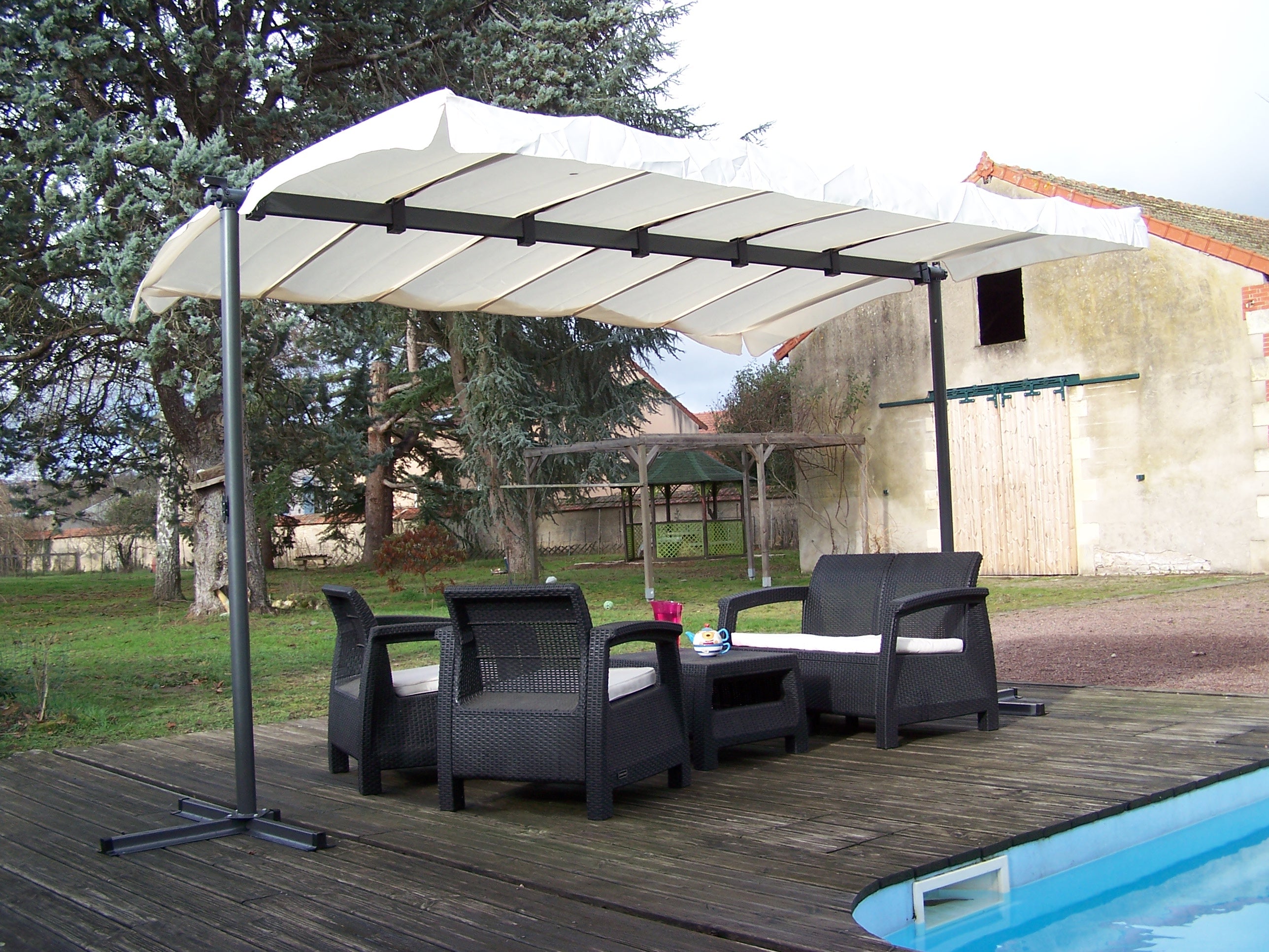 Pegola A Baldacchino Con Telo Girevole Ed Allungabile 250x350x220cm - Eternal Parquet