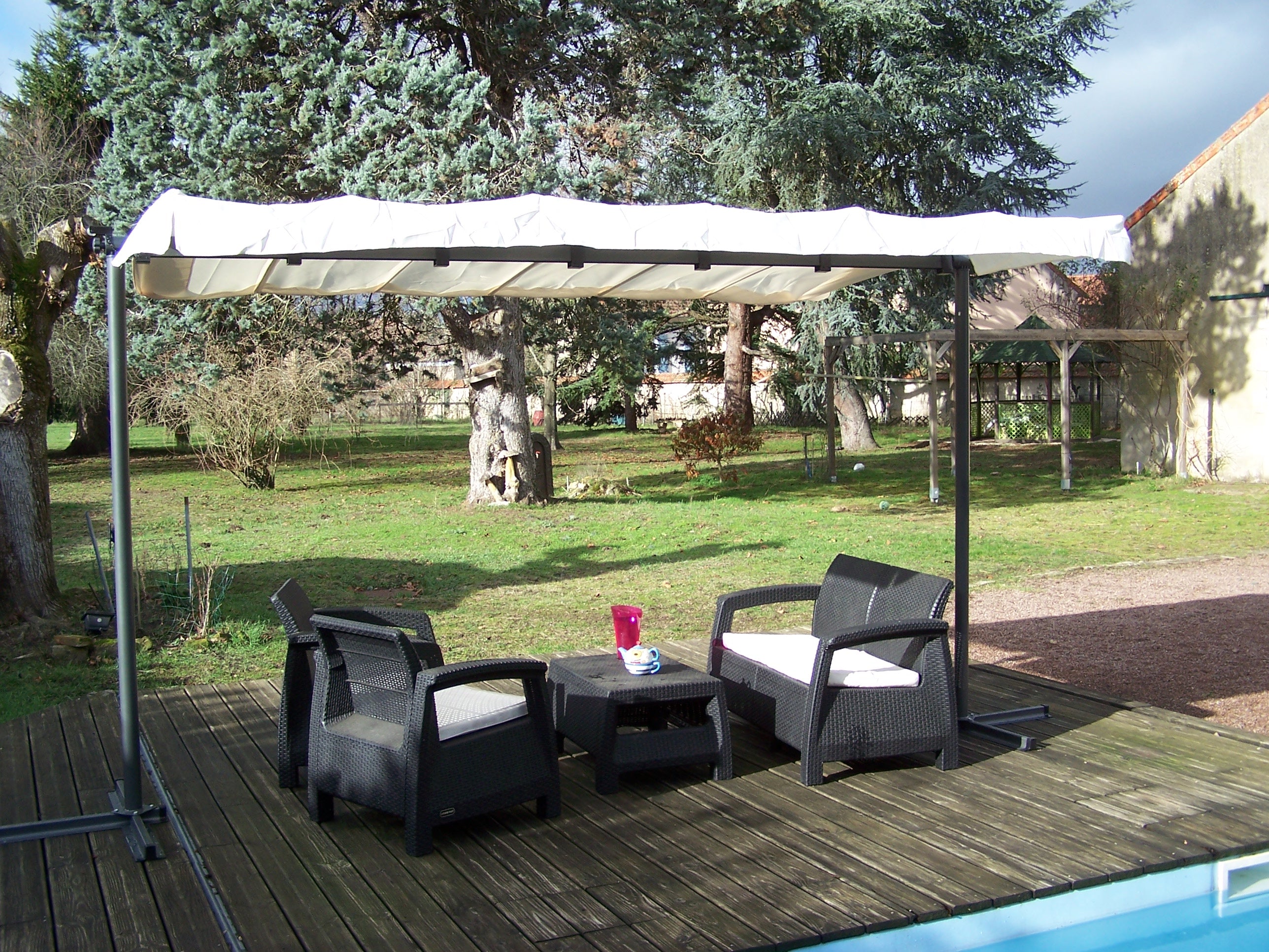 Pegola A Baldacchino Con Telo Girevole Ed Allungabile 250x350x220cm - Eternal Parquet