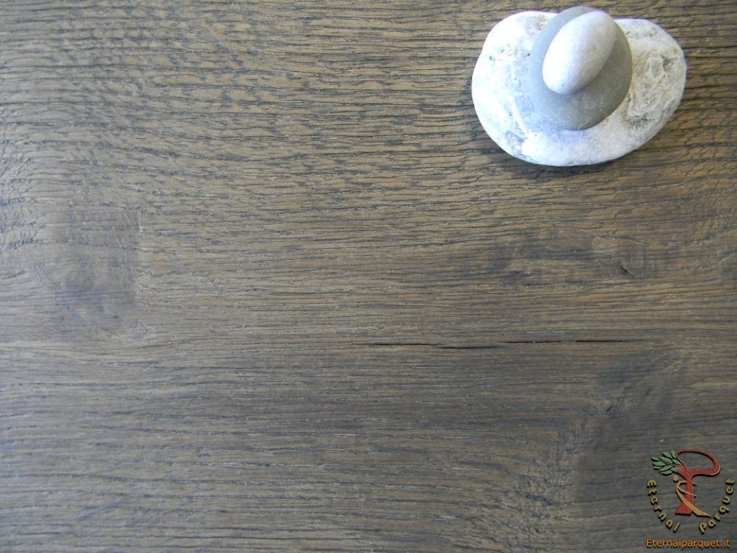 OFFERTA ! Parquet MAXILISTONE prefinito KAHRS FOUNDERS COLLECTION mod. "ULF" 15x187x2420 spazzolato,raschiato a mano, bisellato, grigio cemento, olio naturale (incastro 5s flottante o incoll.) *su questo prodotto posa in opera ad 1 EURO* - Eternal Parquet