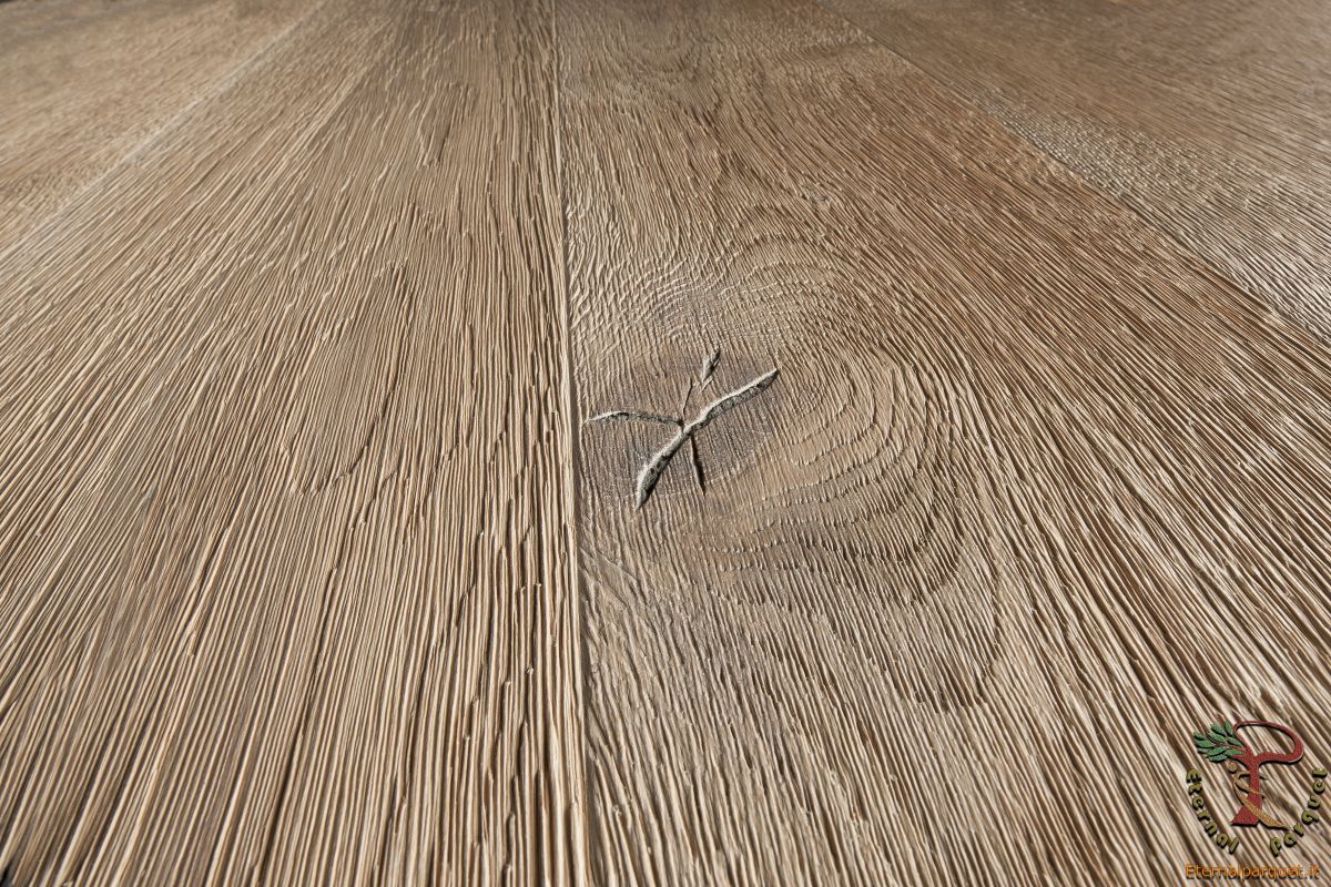 Parquet MAXILISTONE prefinito KAHRS FOUNDERS COLLECTION mod. "GUSTAF" 15x187x2420 spazzolato,raschiato a mano, bisellato, Bianco antico olio naturale (incastro 5s flottante o incoll.) *su questo prodotto posa in opera ad 1 EURO* - Eternal Parquet