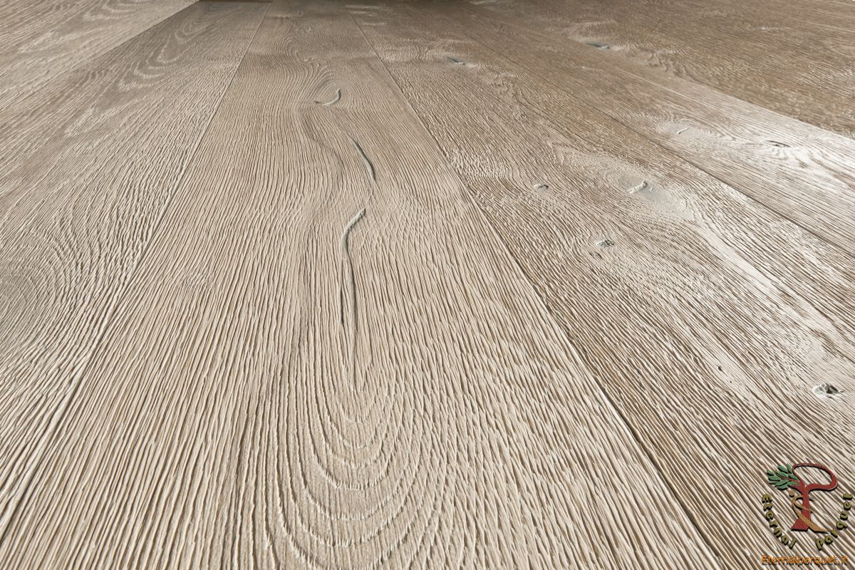 posa in opera a 1 euro Parquet MAXILISTONE prefinito KAHRS FOUNDERS COLLECTION mod. "OLOF" 15x187x2420 spazzolato,raschiato a mano, bisellato, Bianco acceso, olio naturale (incastro 5s flottante o incoll.) - Eternal Parquet