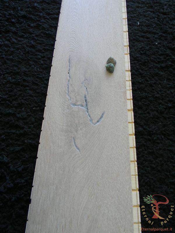 posa in opera a 1 euro Parquet MAXILISTONE prefinito KAHRS FOUNDERS COLLECTION mod. "OLOF" 15x187x2420 spazzolato,raschiato a mano, bisellato, Bianco acceso, olio naturale (incastro 5s flottante o incoll.) - Eternal Parquet