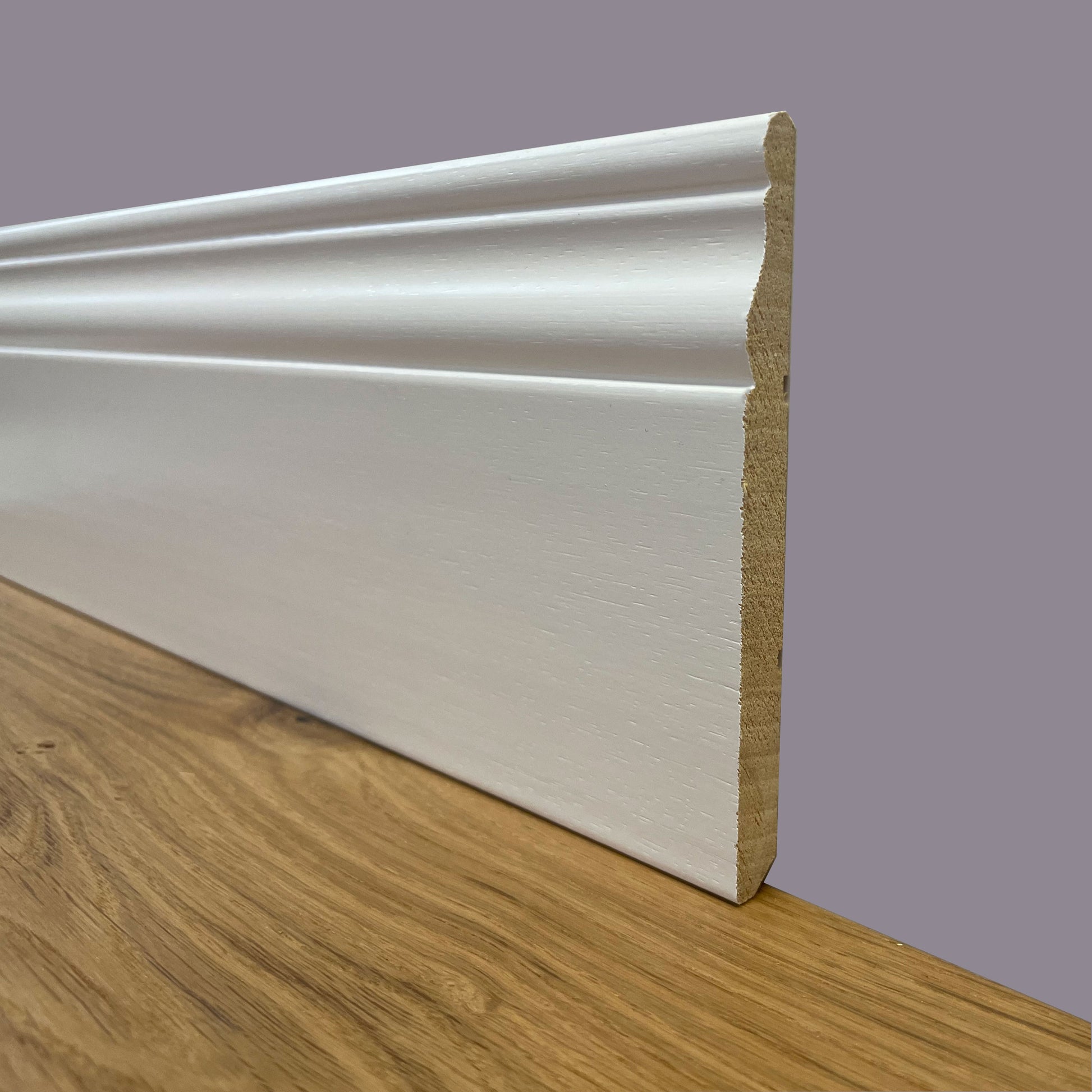 BATTISCOPA SLIM laccato bianco in legno MASSELLO DUCALE 120X10 (prezzo al ML) - Eternal Parquet