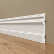 Battiscopa RESISTO in polimeri extracompatti mod. MAGNIFICO Bianco mis. 140x15mm (prezzo al metro)