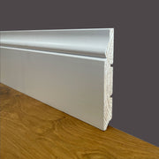 100ml di Battiscopa PREMIUM in legno MASSELLO mod.BAROCCO 120x16 laccato bianco - Eternal Parquet