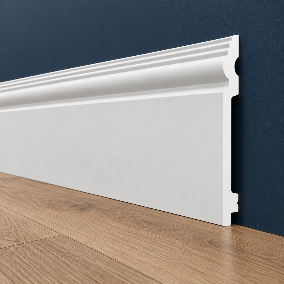 pacco da 100ML di Battiscopa RESISTO in polimeri extracompatti mod. SFORZESCO Bianco mis. 200x15mm