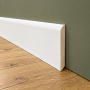 Battiscopa PREMIUM in legno MASSELLO BC 70x9 laccato bianco liscio (prezzo al metro)