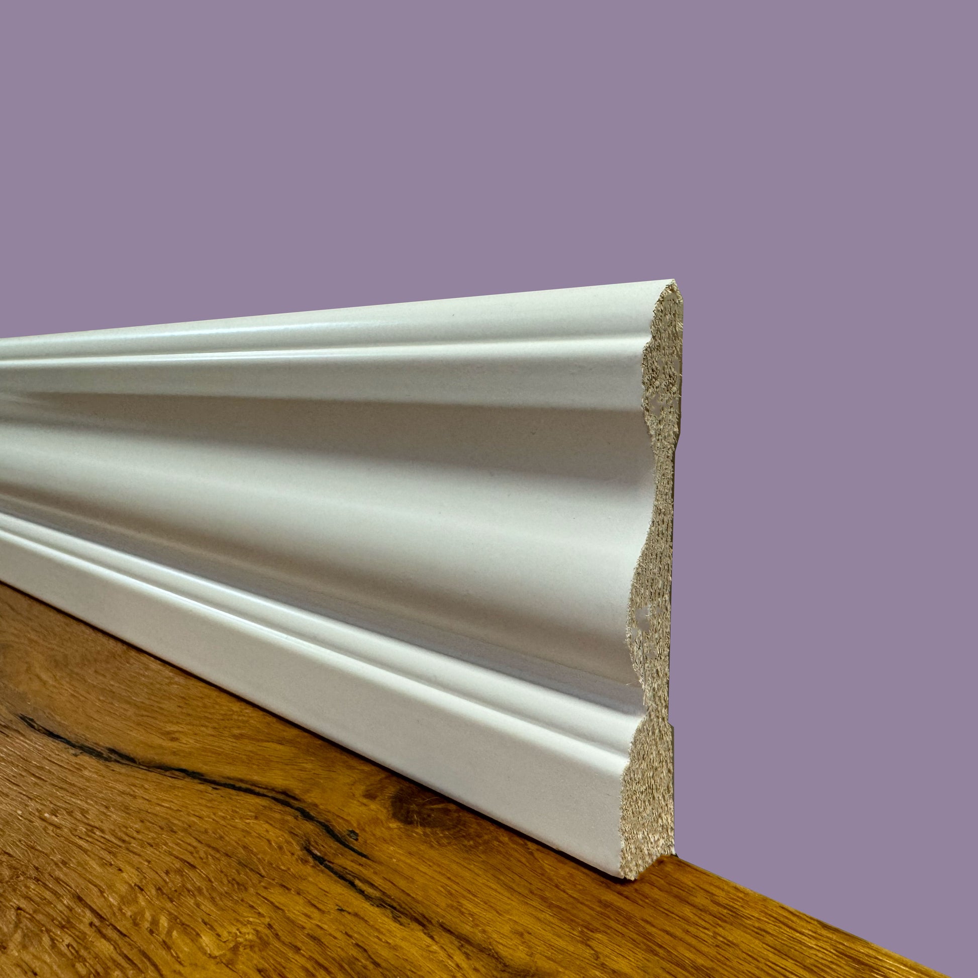 Mostrina e Battiscopa PREMIUM in legno MASSELLO mod. VITTORIANO 91x15 laccato bianco liscio (prezzo al metro) - Eternal Parquet