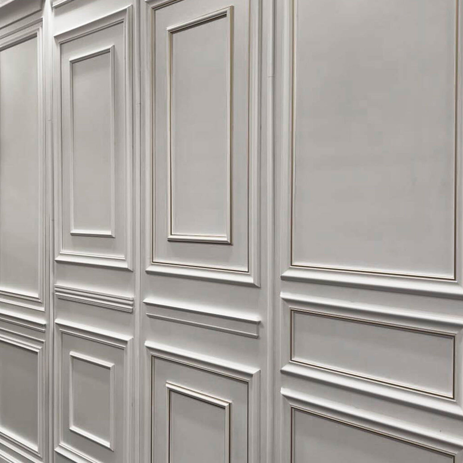4 barre intere PRETAGLIATE AD ANGOLO per Bugna Boiserie in polimeri linea GOLD (filo oro) bianco Avorio 9010 varie dimensioni - Eternal Parquet