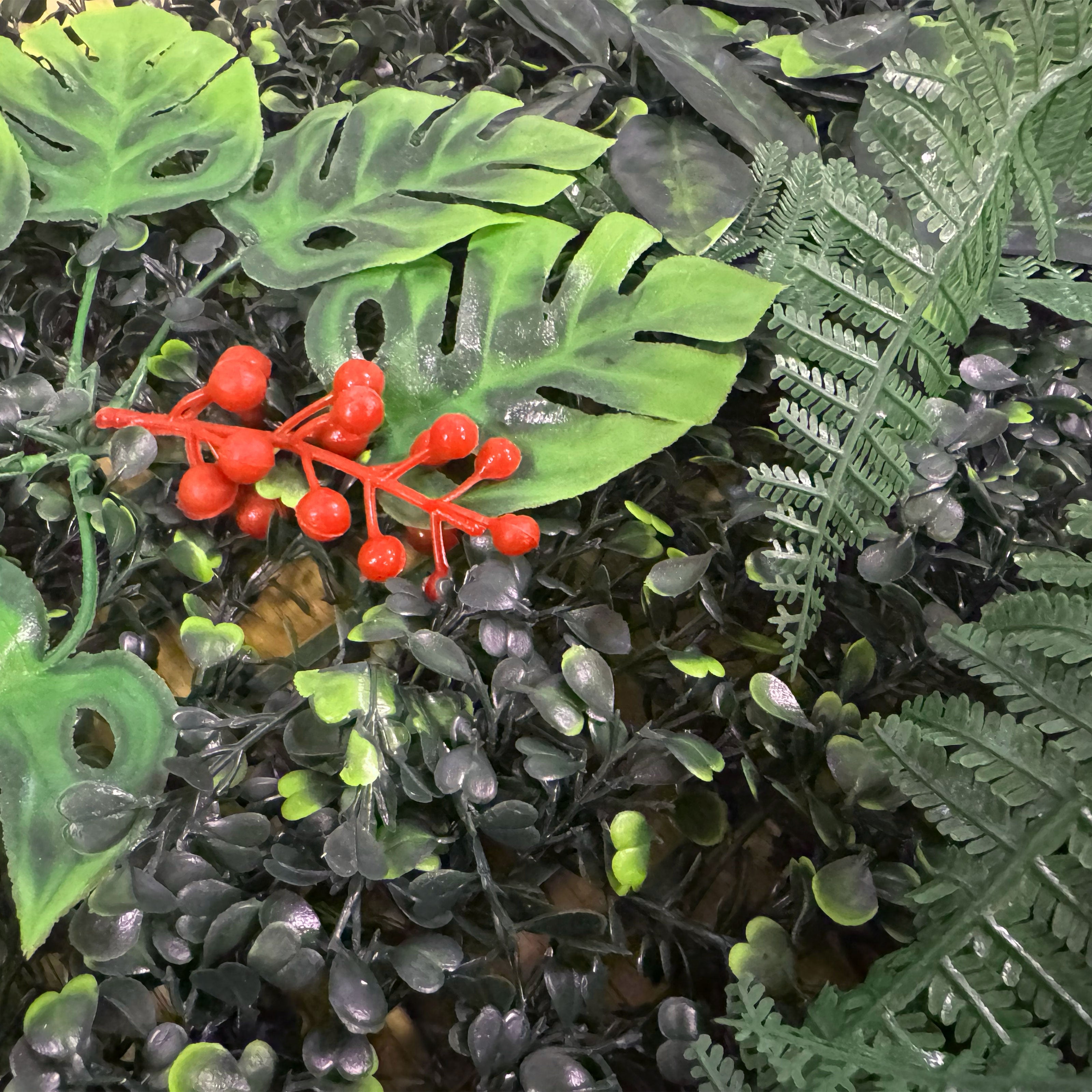 Pannelli Verde Verticale 50×50 cm Ultra-realistici e folti, per interno/esterno BOSCO MISTO - Eternal Parquet - Eternal Parquet