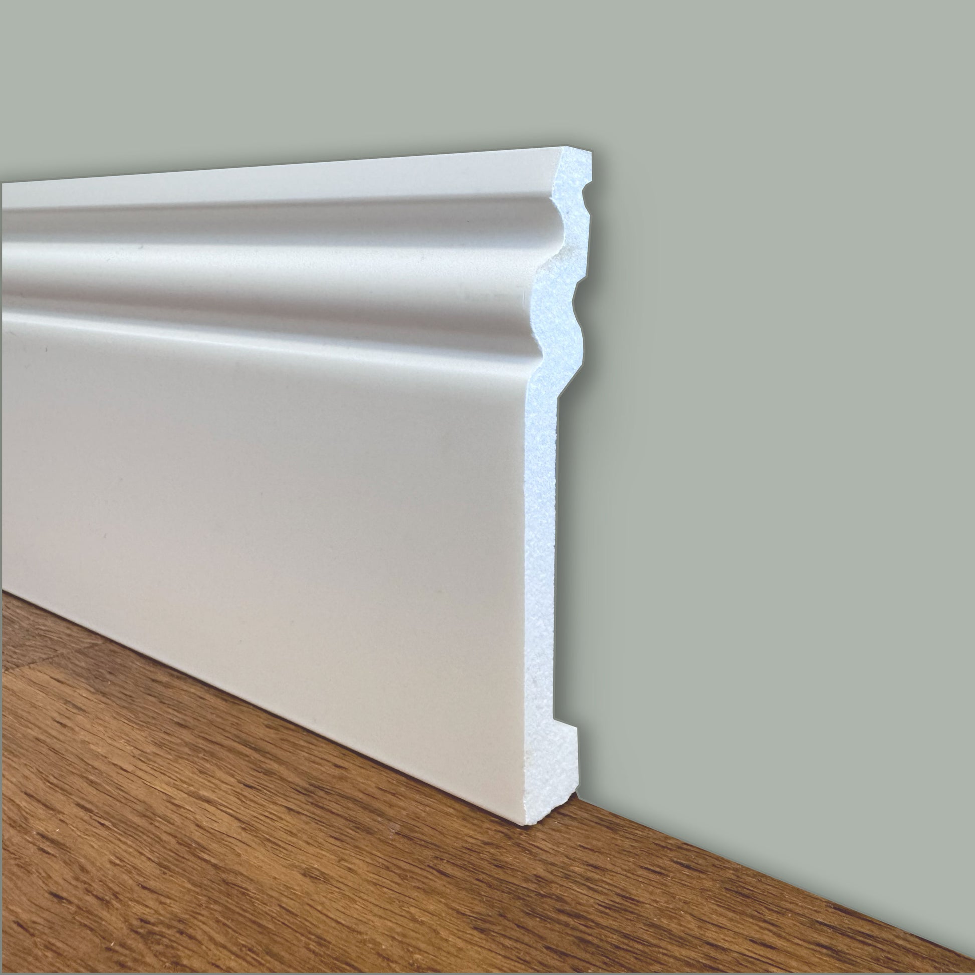 bancale da 100ml di Battiscopa DUCALE in POLIMERI linea BASICBOARD  100x15mm - BIANCO pitturabile - Eternal Parquet
