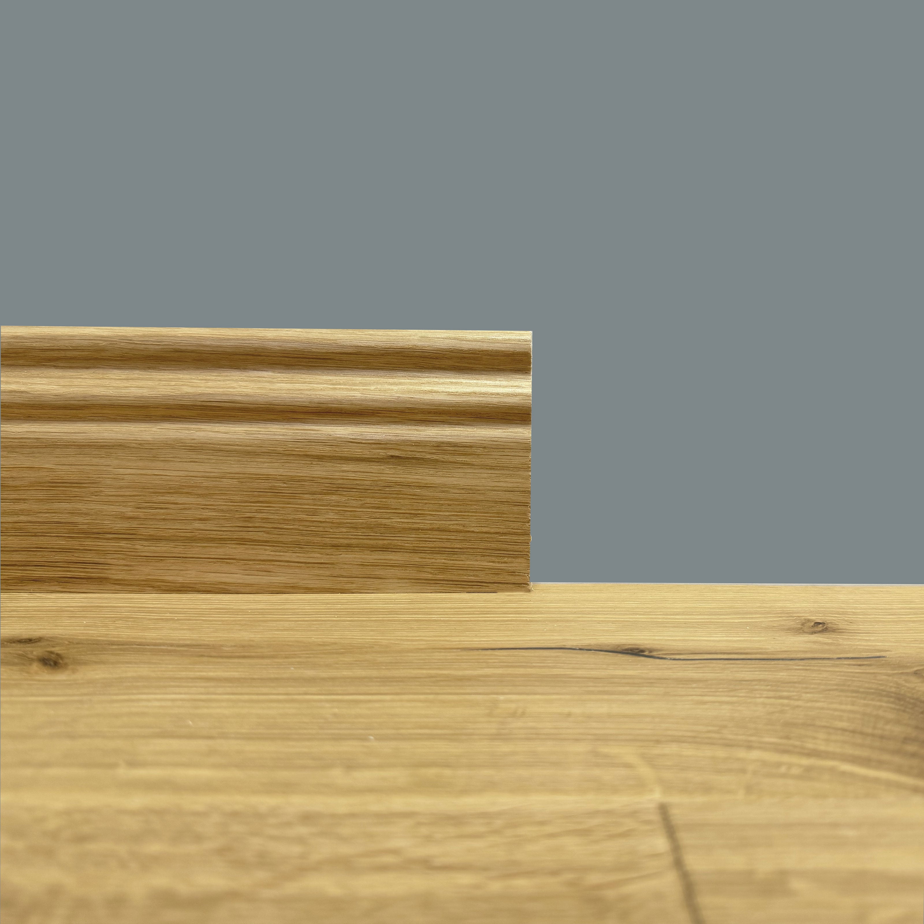 BATTISCOPA DUCALE in legno MASSELLO impiallacciato VERO LEGNO DI ROVERE 95x15 verniciato opaco poro aperto - Eternal Parquet